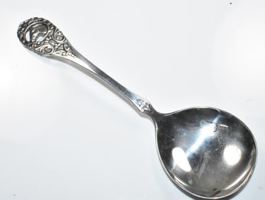 830 Silver Berry Serving Spoon with Horse Head Pattern