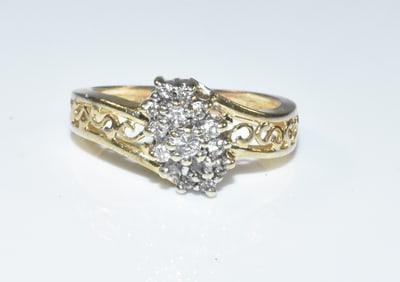 10k Diamond Yellow Gold Ring