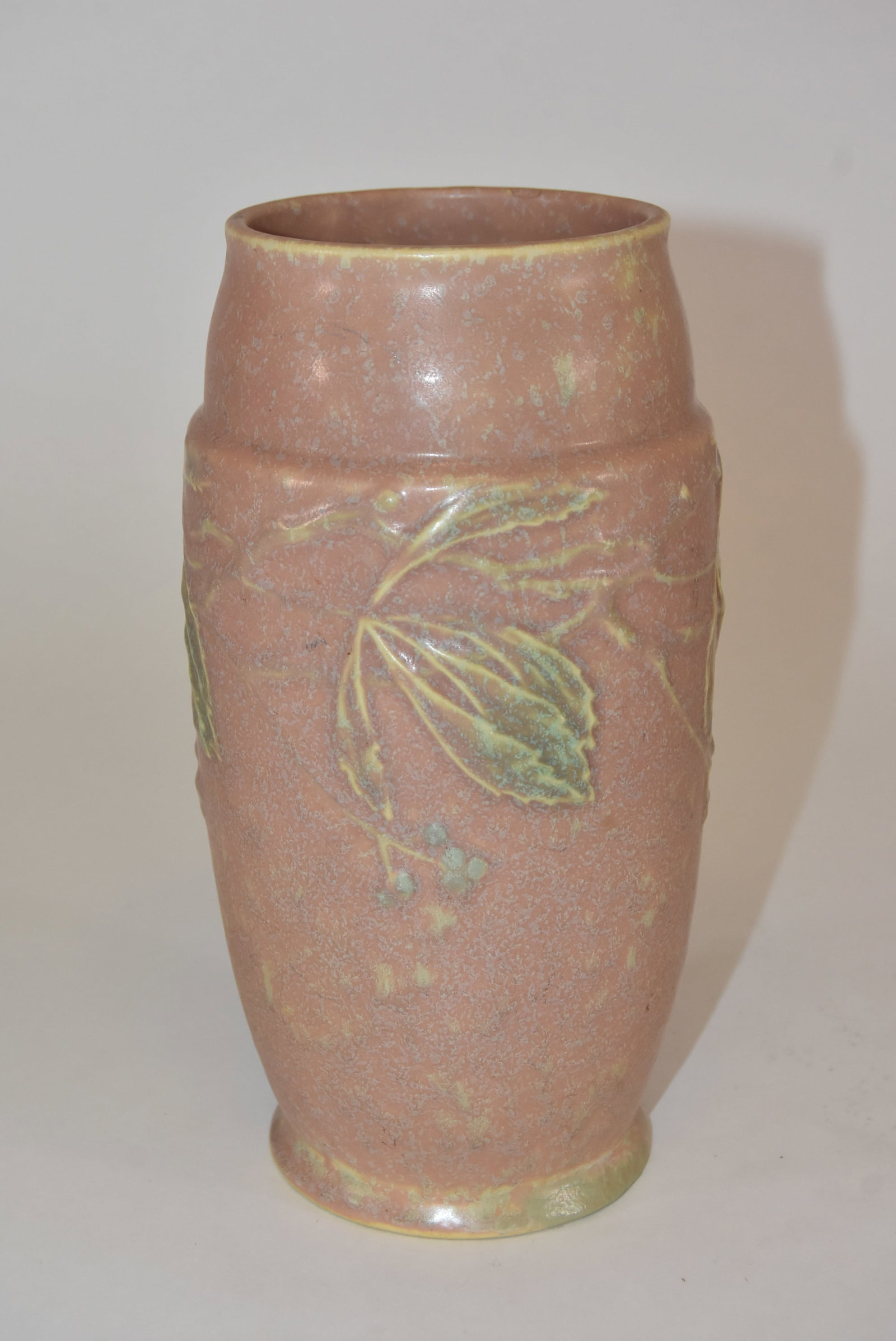 Roseville Cremona Vase 1927 (1 of 4)