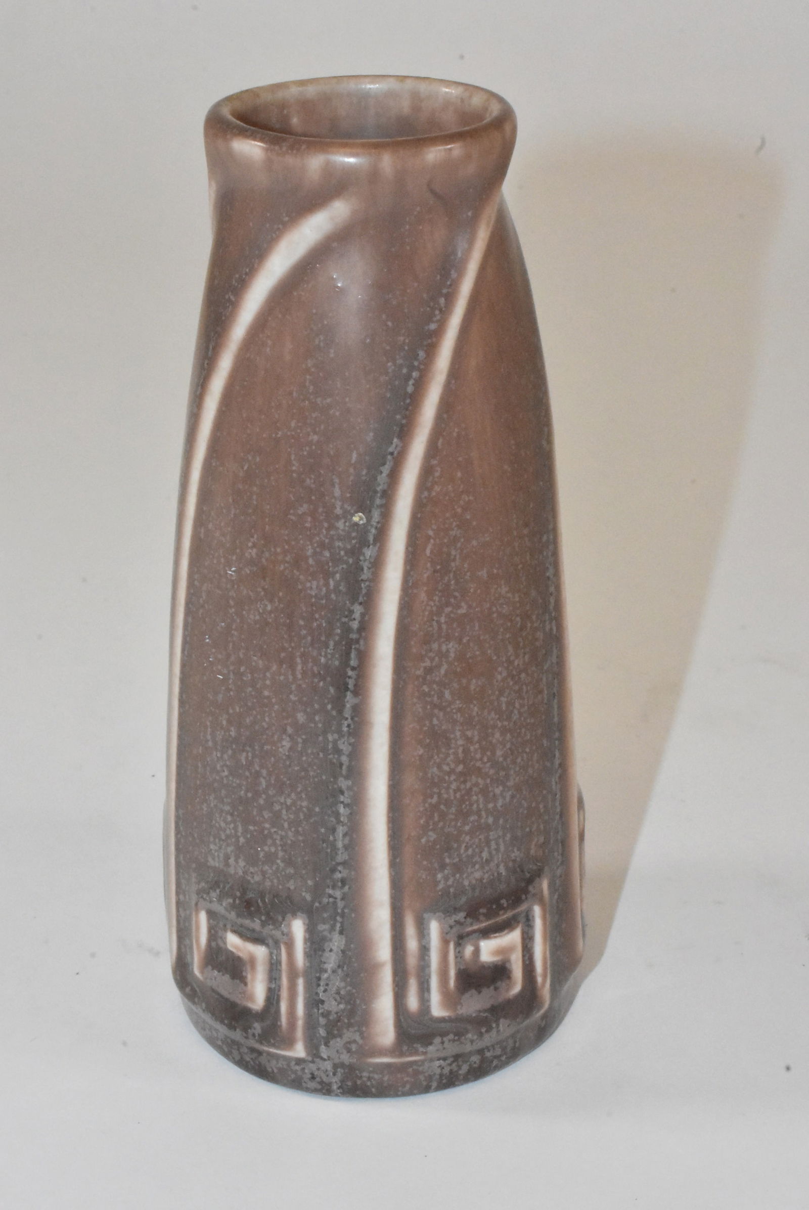 Rookwood Brown Matte Vase 1922 (1 of 4)