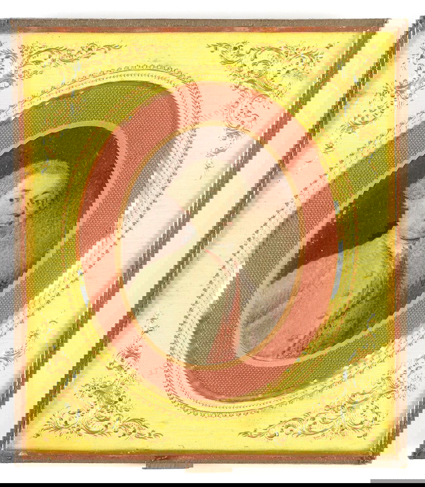 "Portrat of a gentleman," English miniature, 1770s: "Portrat of a gentleman," English miniature, 1770s Provenance: Australian antique trade Condition: Good; in 19th century easel frame.