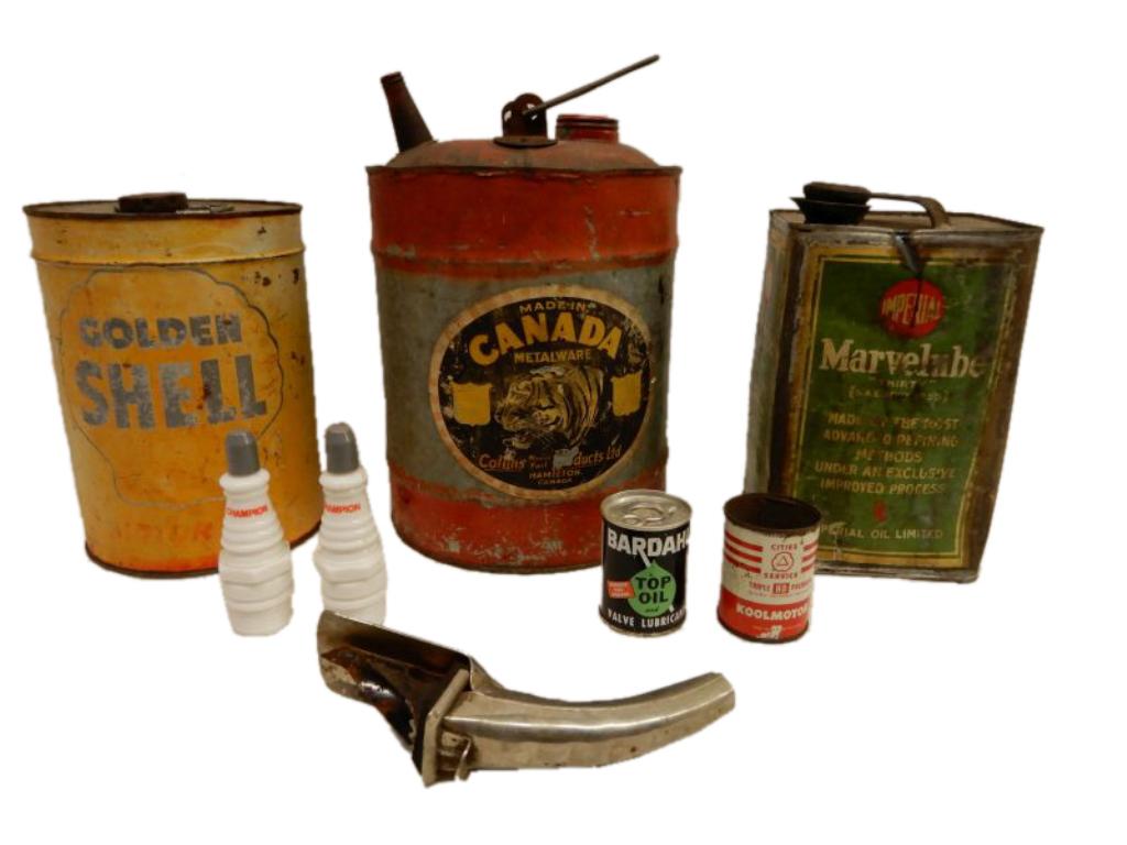 GROUPING OF OIL & GAS COLLECTIBLES (1 of 14)