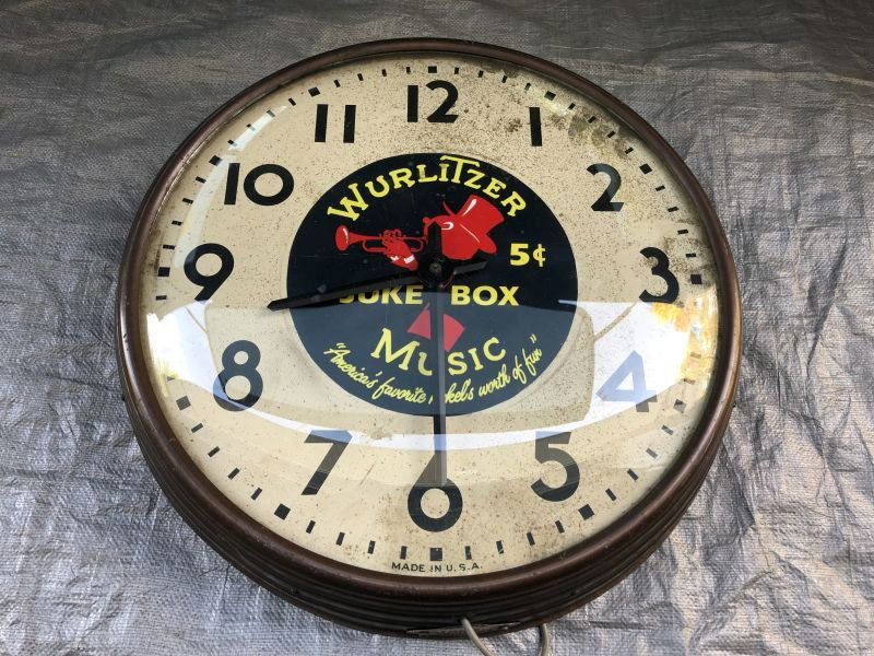 Wurlitzer Clock (Working) 17.5" diameter (1 of 5)