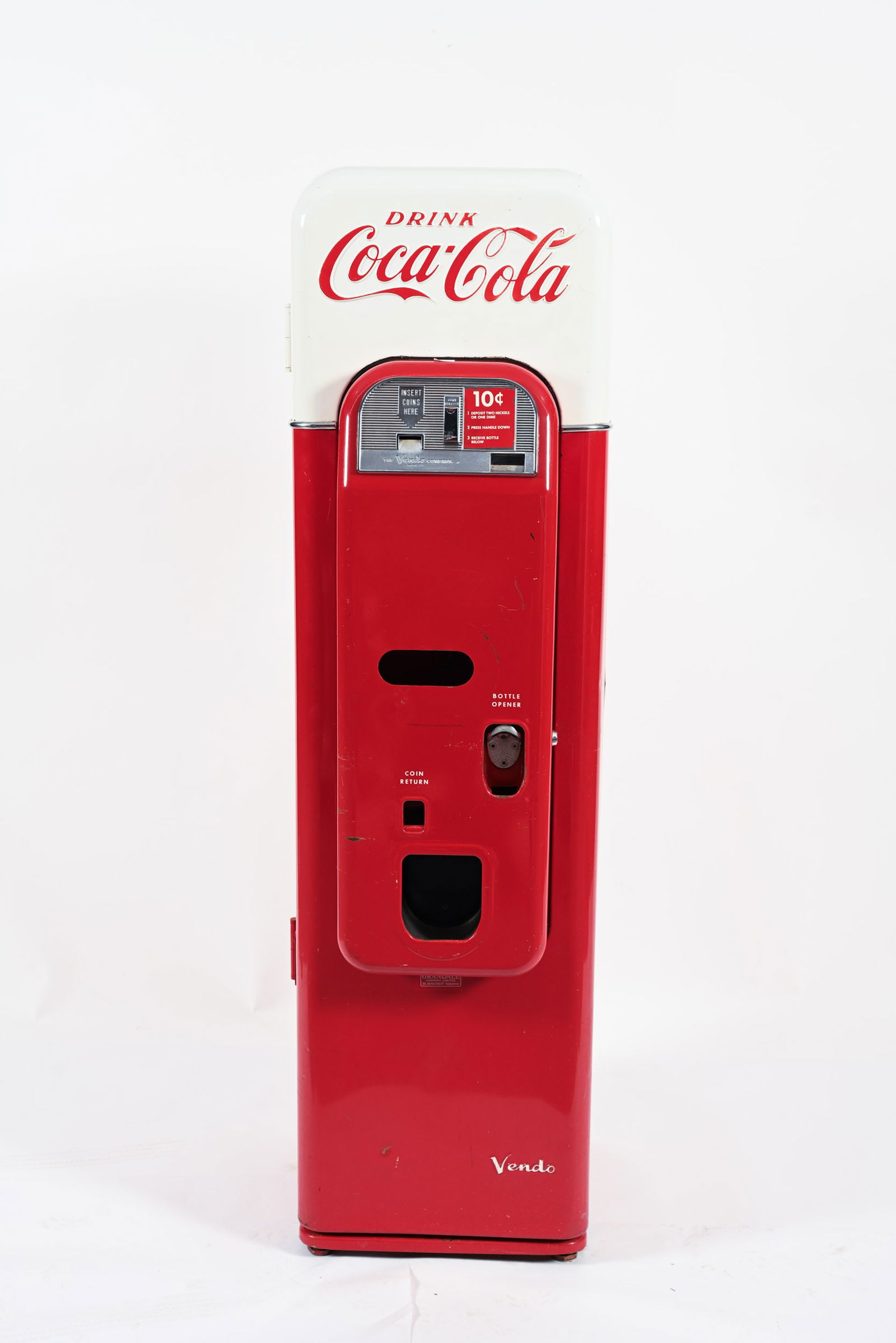 DRINK COCA-COLA VENDO 44 VENDING MACHINE (1 of 17)