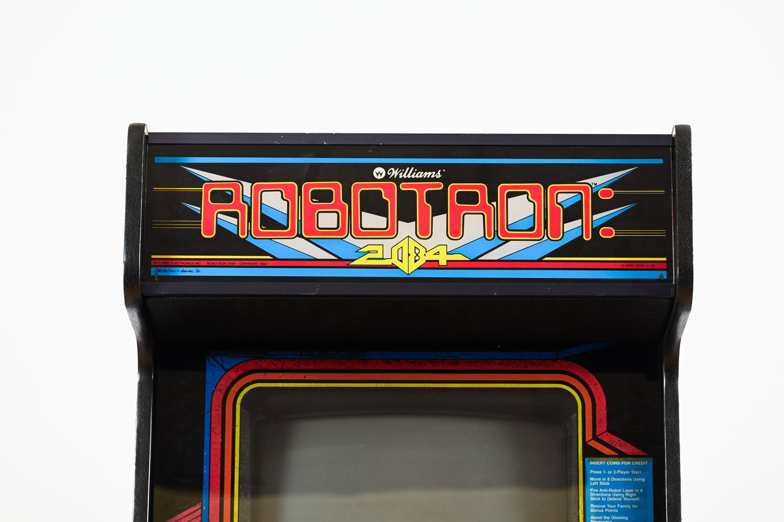 1982 WILLIAMS ROBOTRON 2084 ARCADE GAME - 3