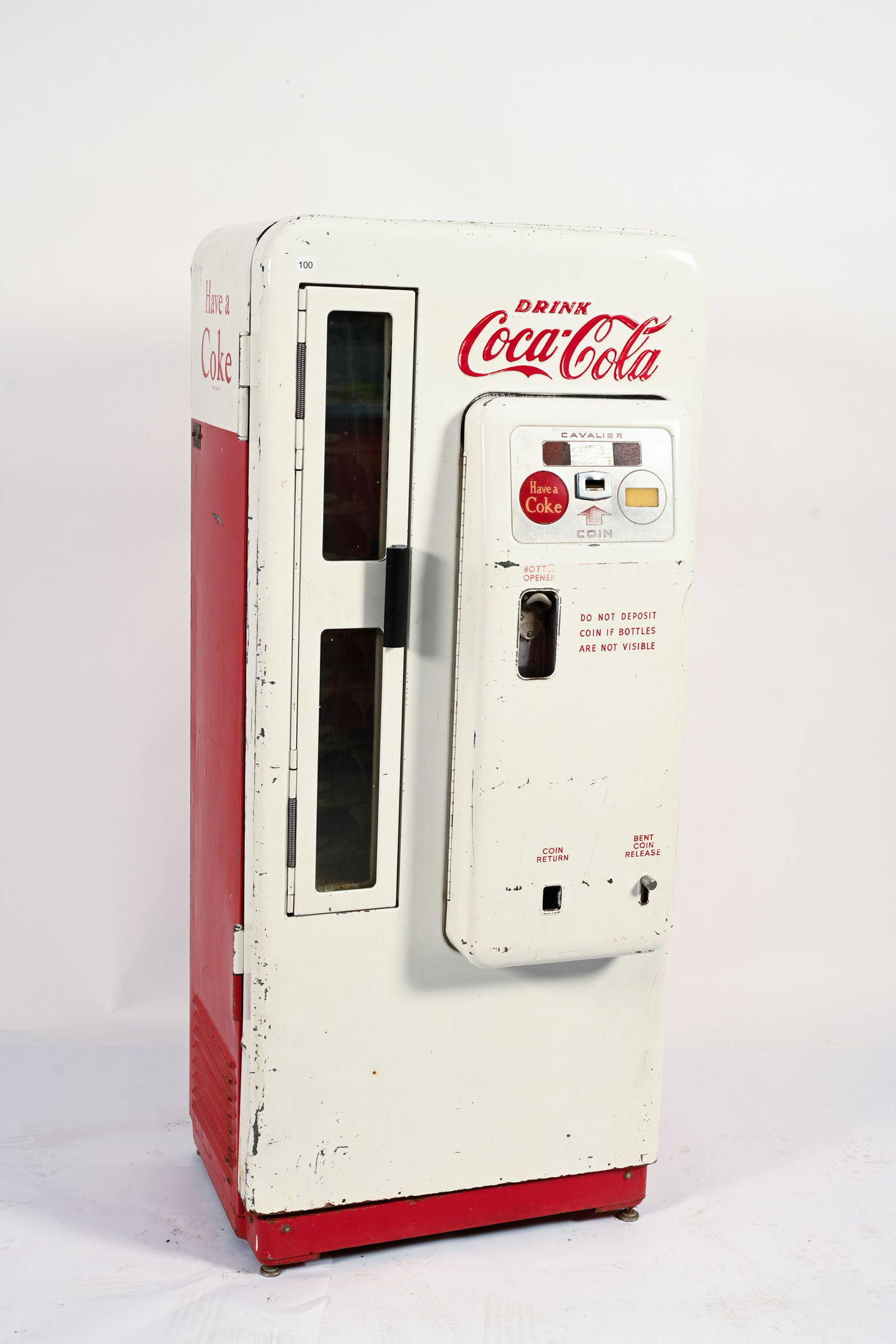 DRINK COCA-COLA CAVALIER MODEL 72 VENDING MACHINE (1 of 17)