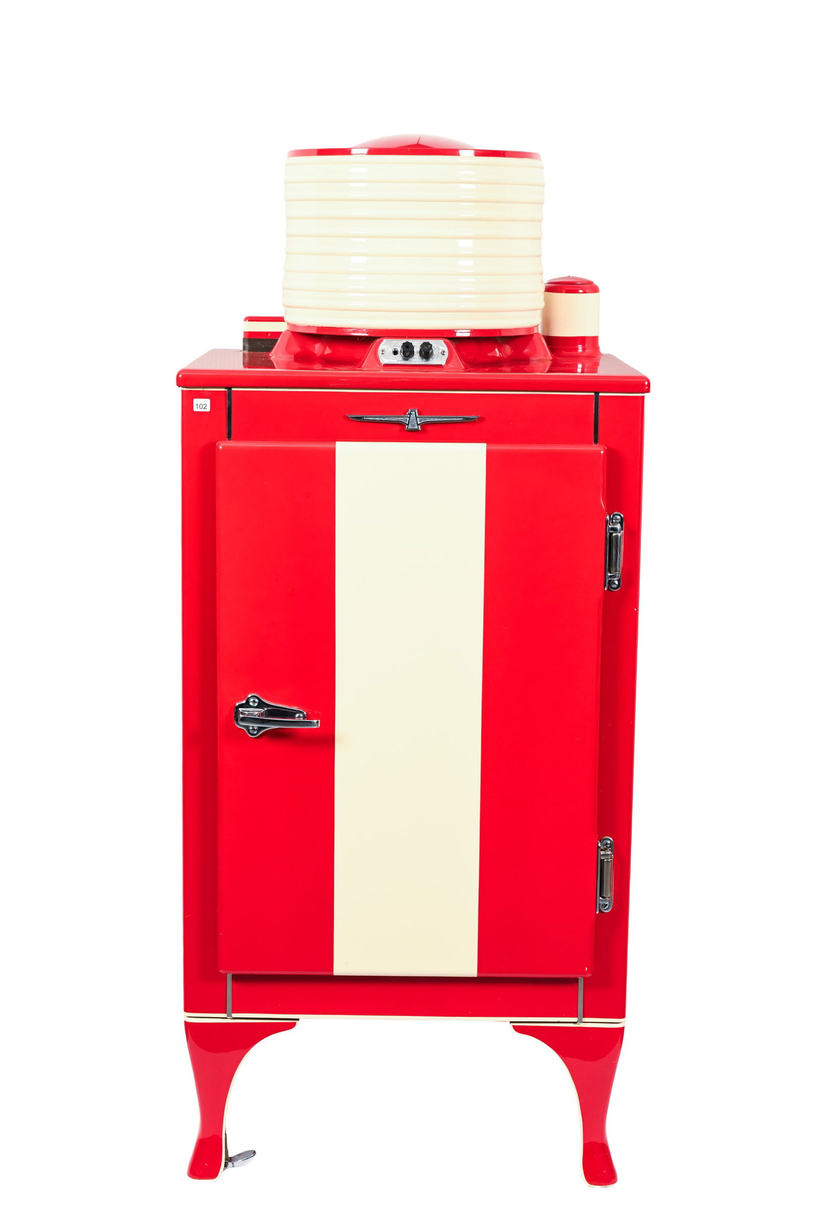 RESTORED 1930'S GE "MONITOR TOP" REFRIGERATOR: RESTORED 1930'S GENERAL ELECTRIC "MONITOR TOP" MODEL CA-2-A16 REFRIGERATOR GENERAL ELECTRIC COMPANY, SCHENECTADY, N.Y. PROFESSIONALLY RESTORED NOT TESTED 29"X23"X67"