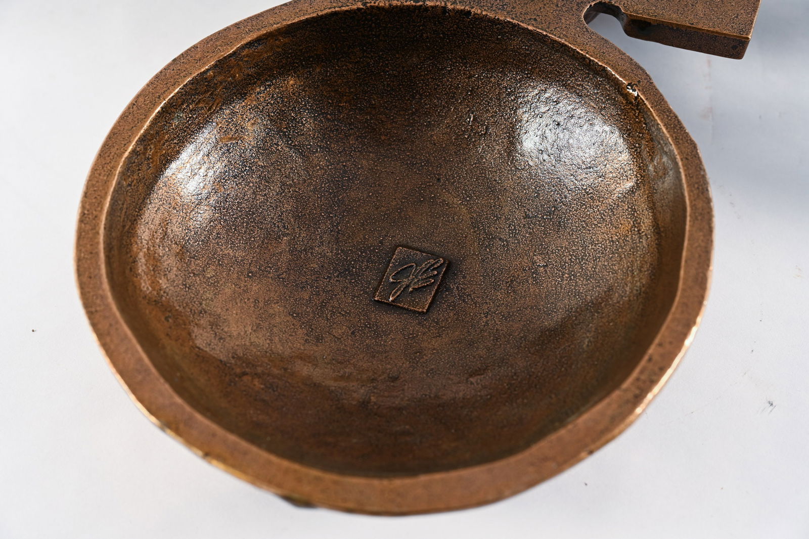 ERTL CASE CAST PLAQUE SIGN - 8