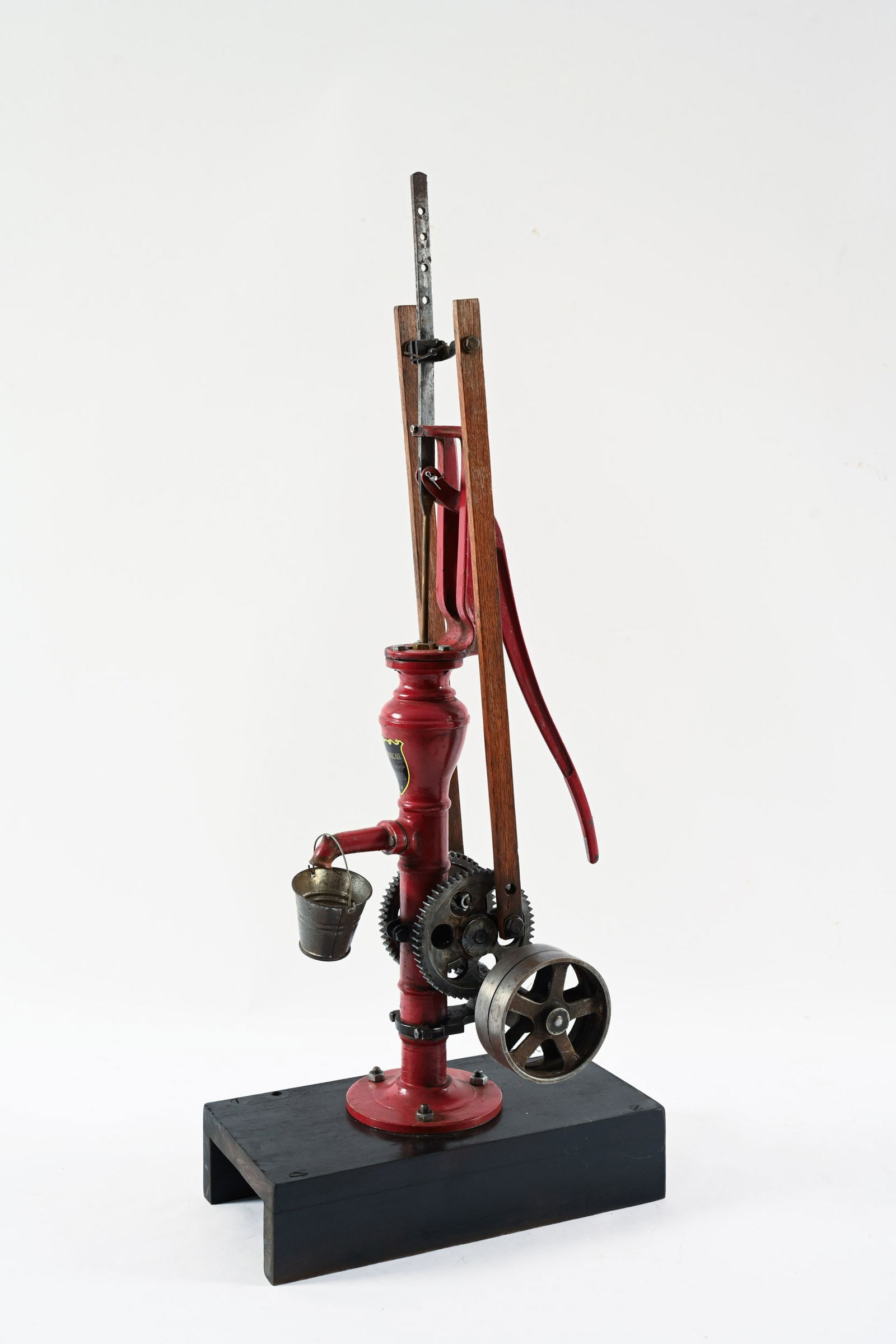 CAST SALESMAN SAMPLE WELL PUMP - 7