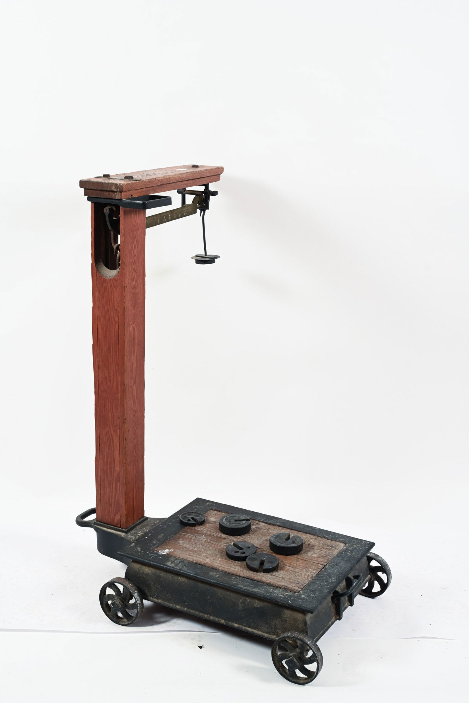 CHAMPION JEWEL 600 POUND PLATFORM SCALE: CHAMPION JEWEL 600 POUND PLATFORM SCALE 19"X35"X44"