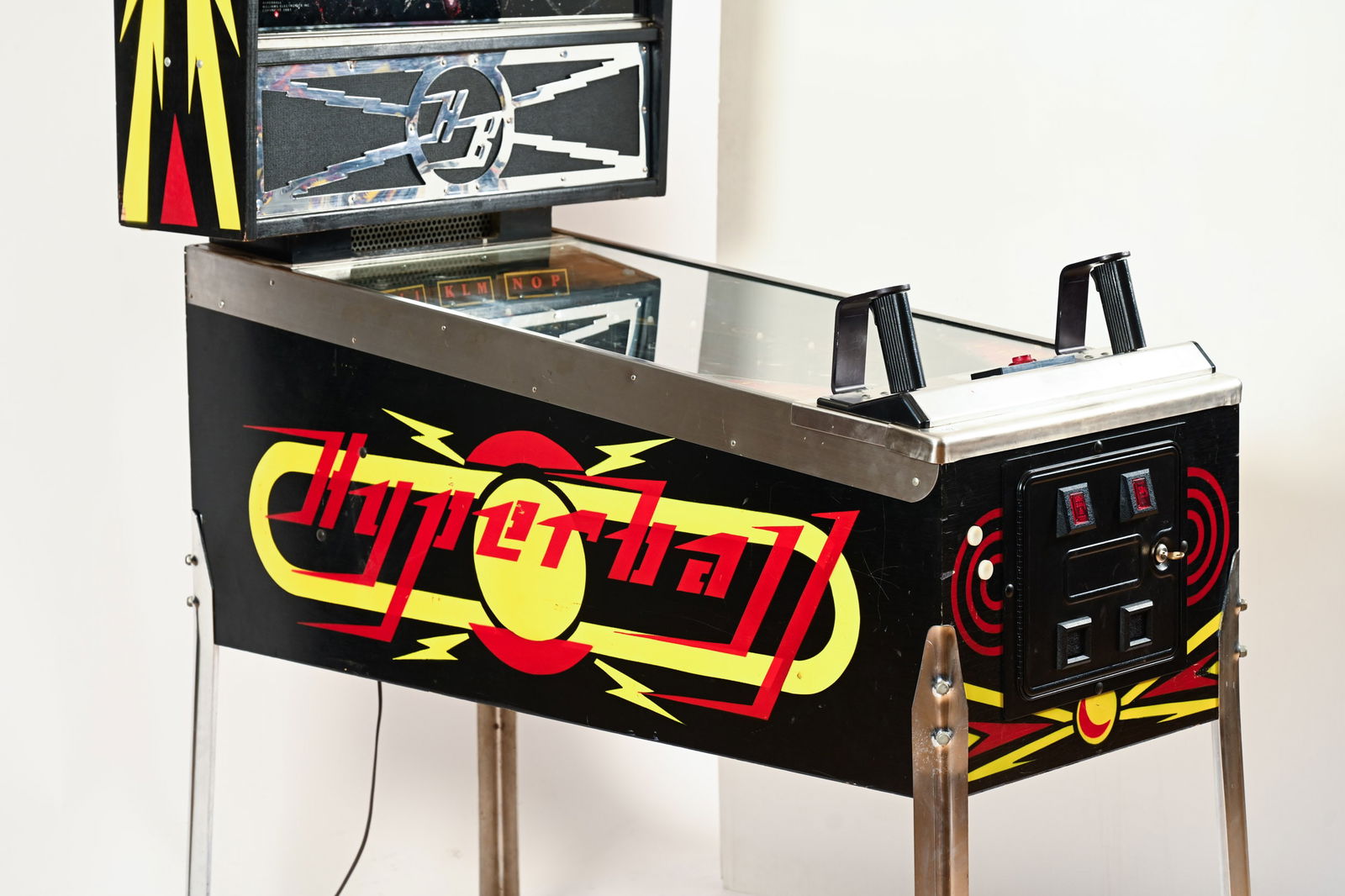 1981 WILLIAMS HYPERBALL II PINBALL MACHINE - 10