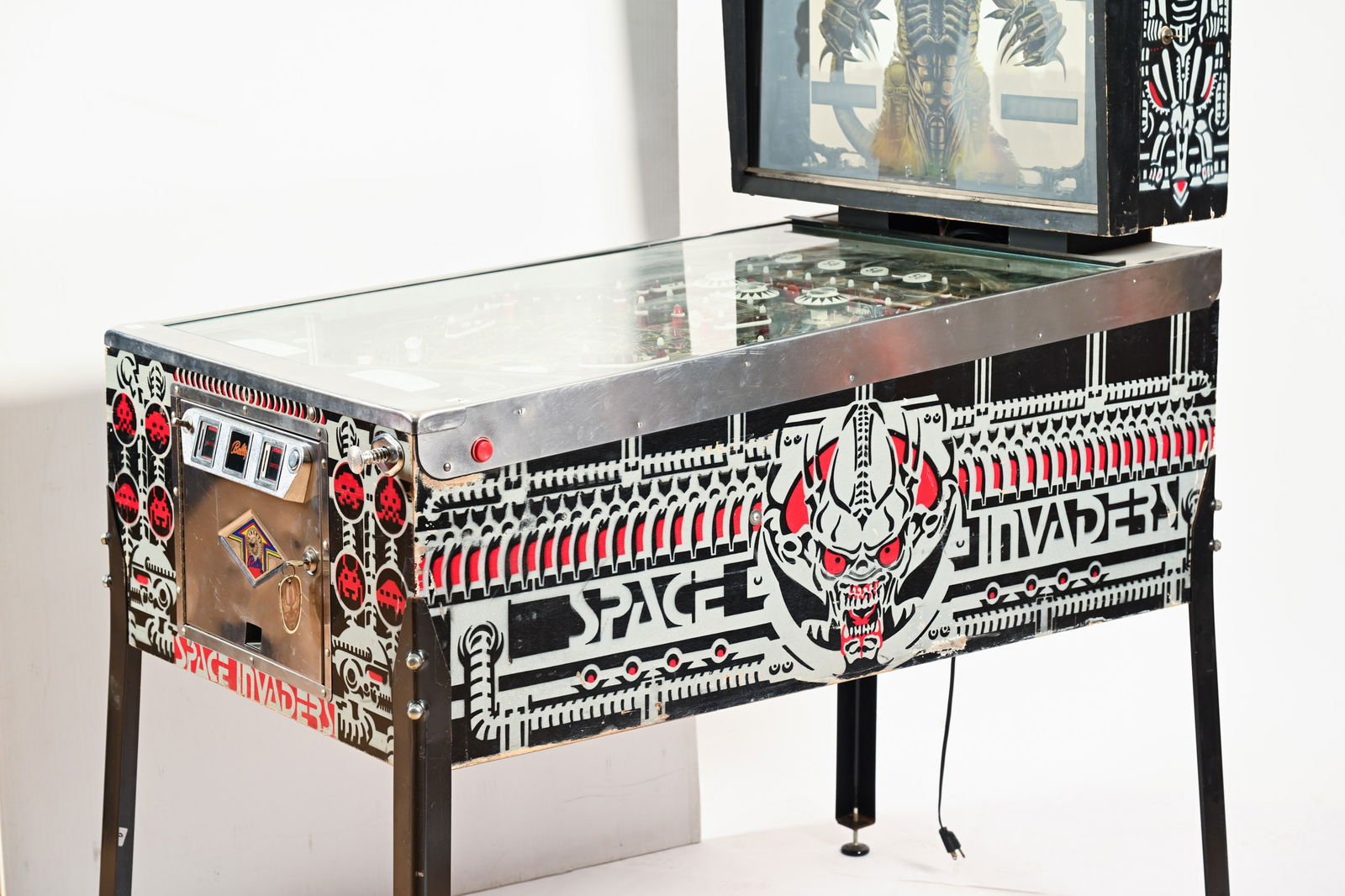 1980 BALLY SPACE INVADERS PINBALL MACHINE - 10