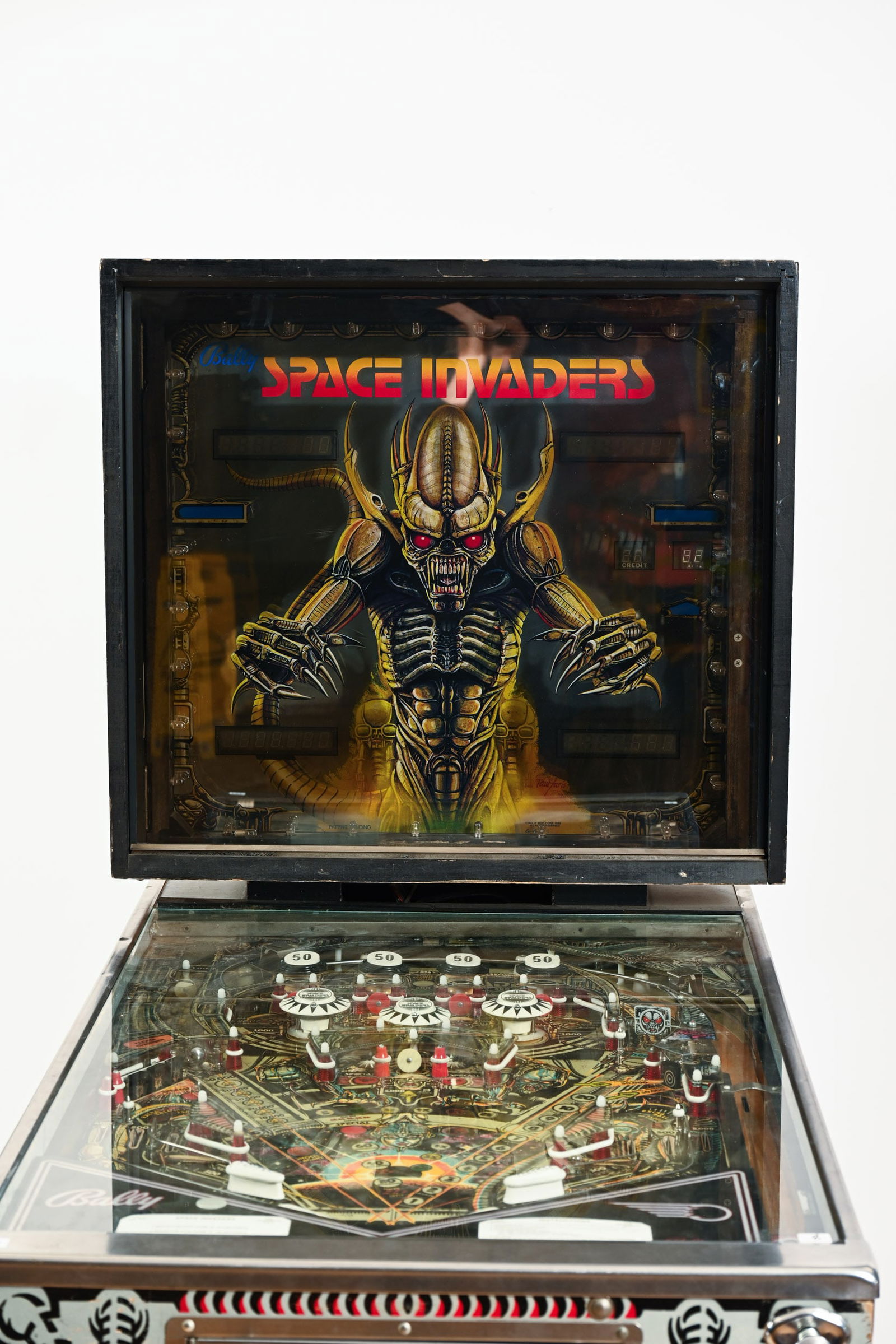 1980 BALLY SPACE INVADERS PINBALL MACHINE - 2