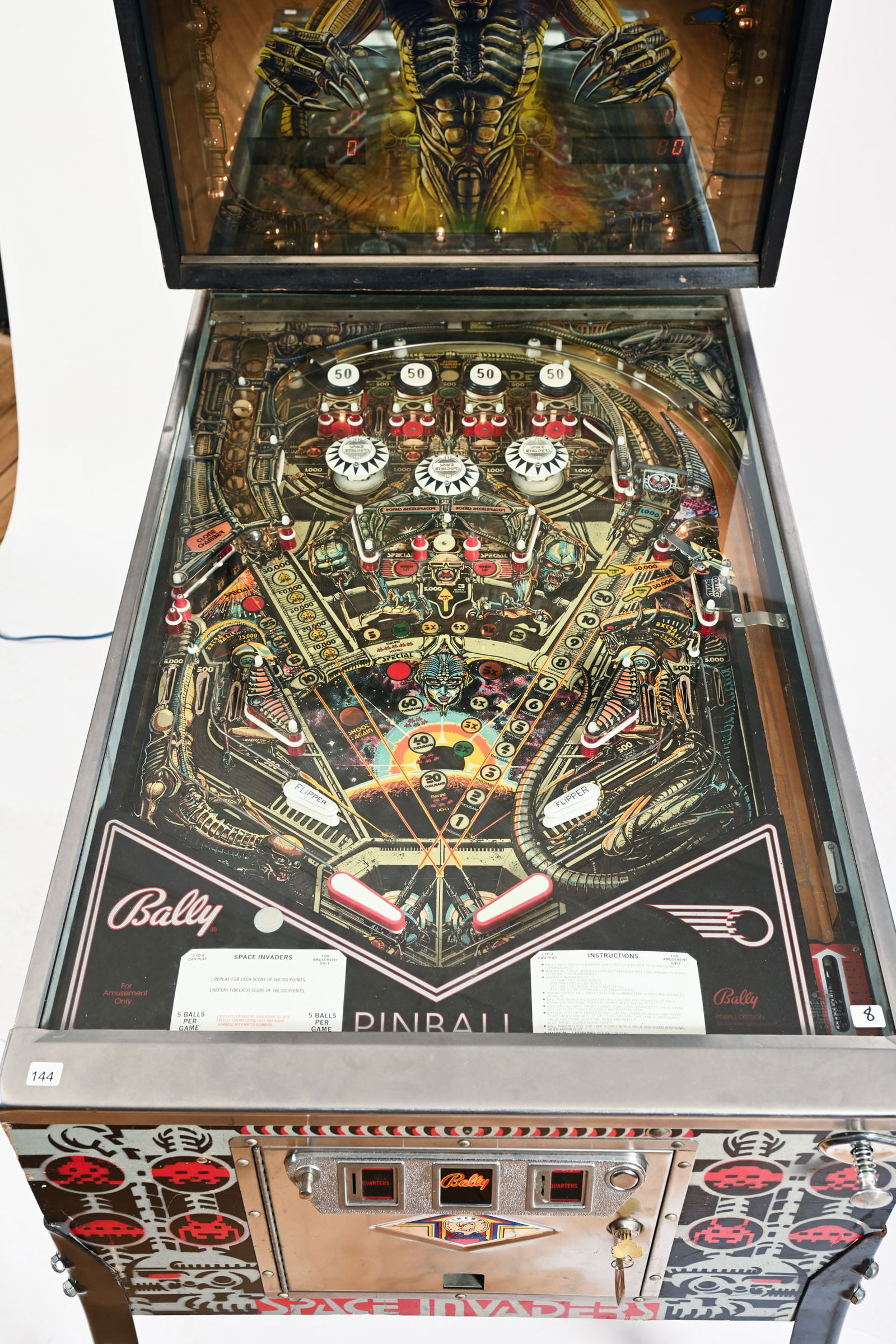 1980 BALLY SPACE INVADERS PINBALL MACHINE - 4