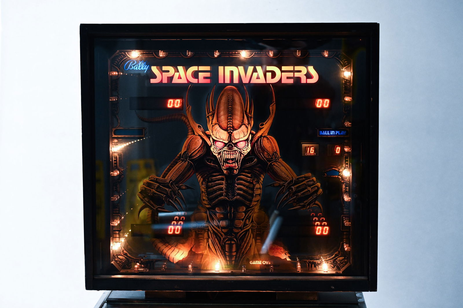 1980 BALLY SPACE INVADERS PINBALL MACHINE - 6