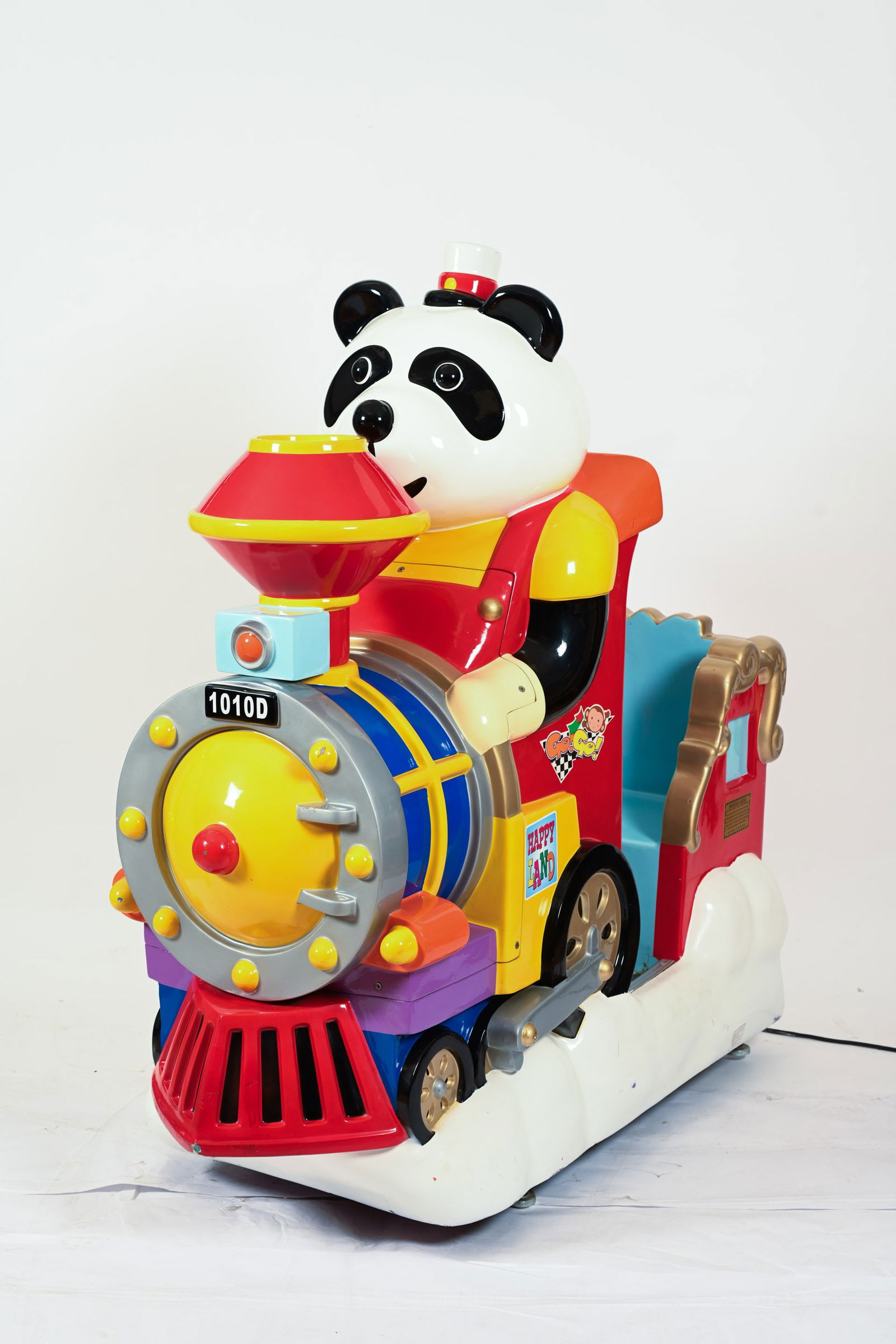 HAPPY LAND COIN OPERATED PANDA TRAIN KIDDIE RIDE: HAPPY LAND COIN OPERATED PANDA TRAIN KIDDIE RIDE PACIFIC VEND DISTRIBUTORS SHOWS SOME WEAR AND PAINT LOSS TO CLOUD BASE NOT TESTED 28"X64"X64" *ALL ITEMS GUARANTEED AUTHENTIC BY SHACKELTON