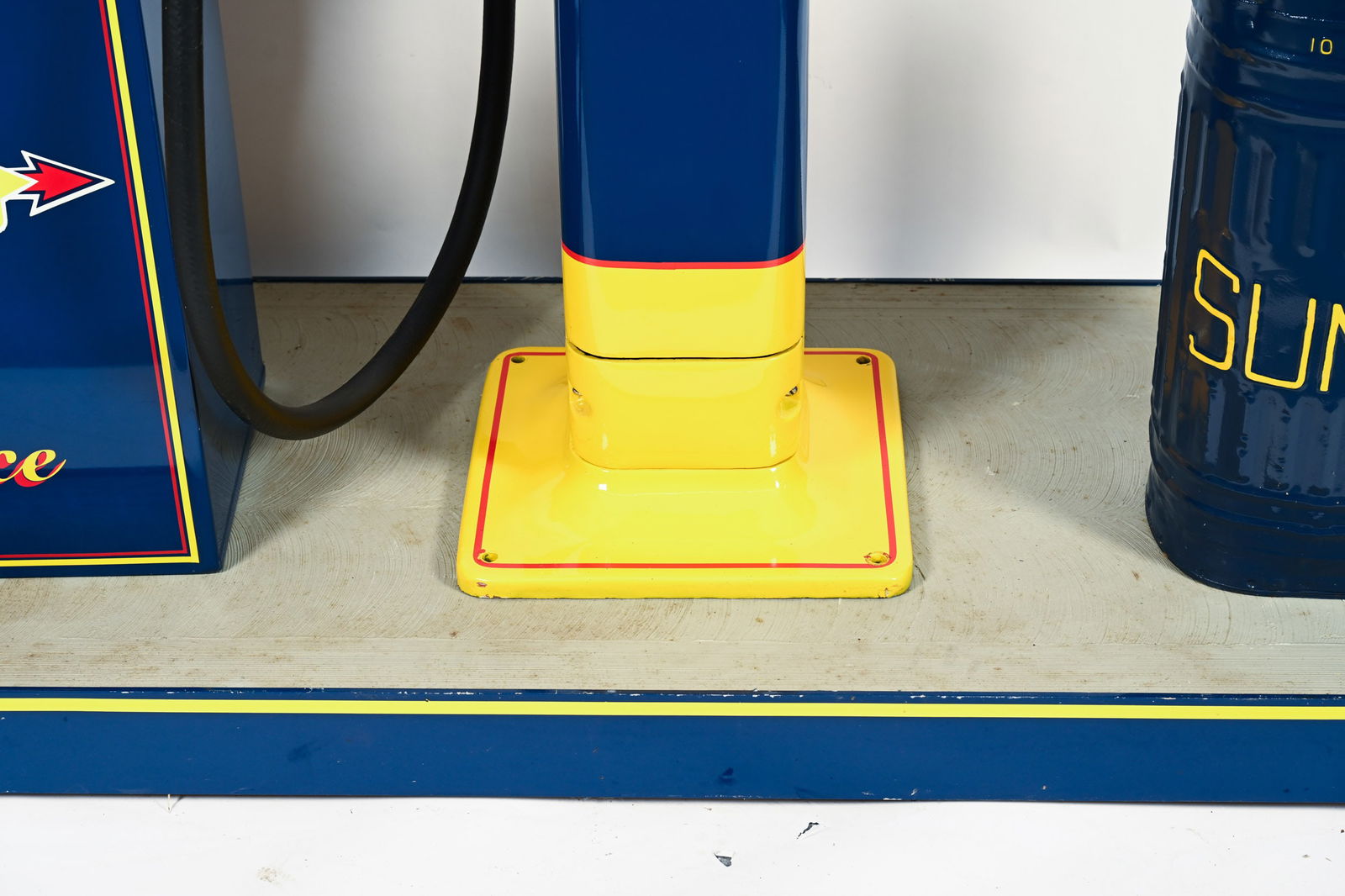 SUNOCO SERVICE STATION ISLAND UNIT - 6