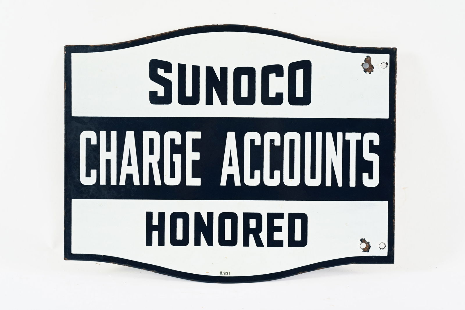 SUNOCO DOUBLE SIDED PORCELAIN FLANGE SIGN: SUNOCO CHARGE ACCOUNTS HONORED DOUBLE SIDED PORCELAIN FLANGE SIGN MARKED A331 EXCELLENT COLOURS AND GLOSS FIELD ON BOTH SIDES IN VERY GOOD CONDITION MINOR CHIP OF PORCELAIN LOSS ON FRONT SIDE AT
