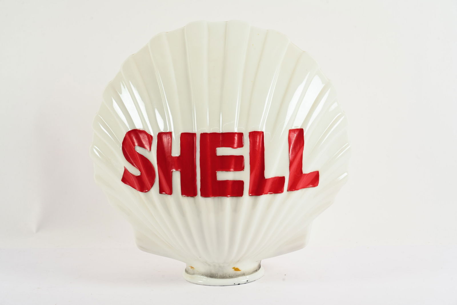 SHELL 2 PC MILK GLASS "CLAM SHELL" GAS PUMP GLOBE (1 of 7)