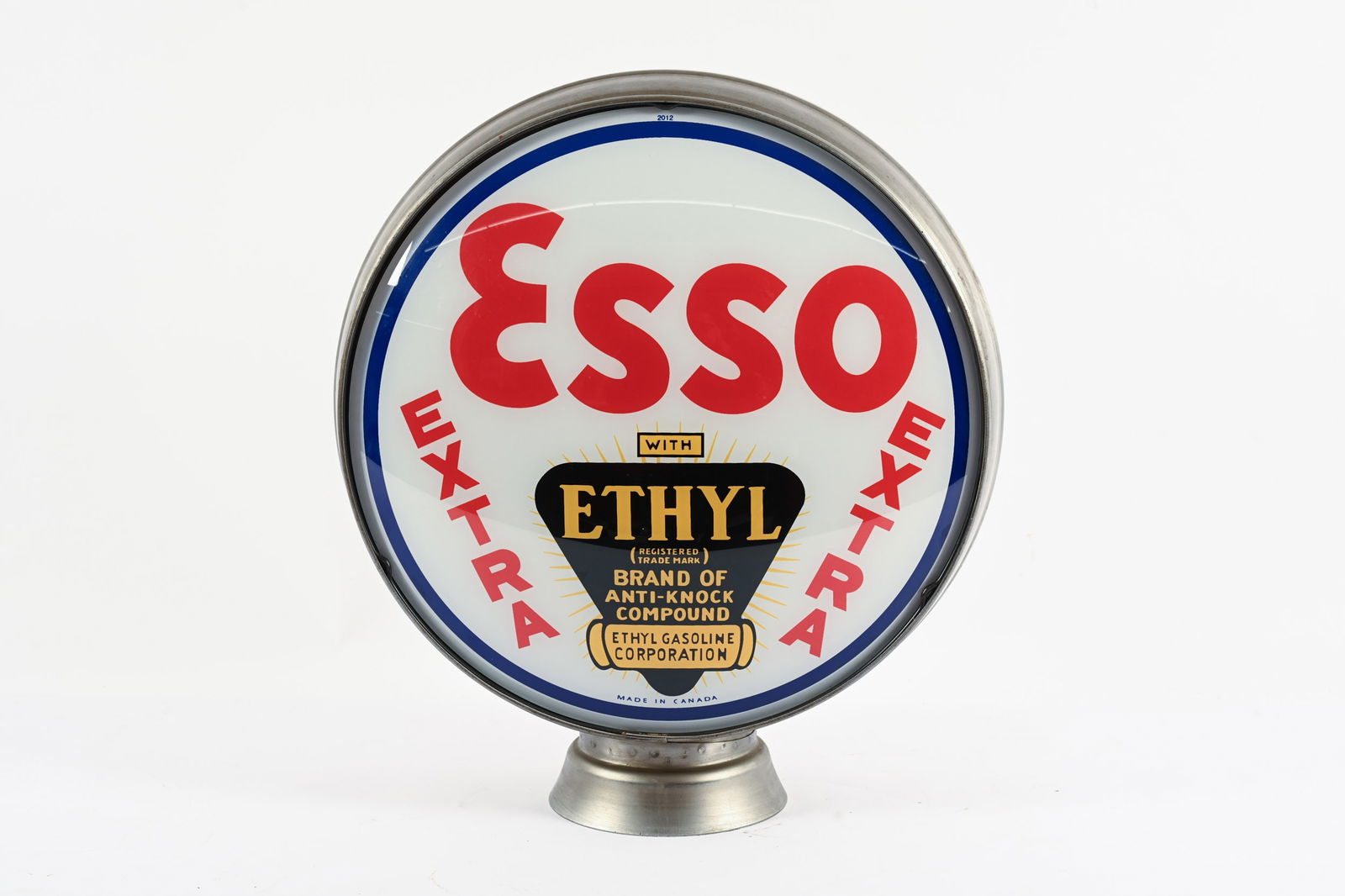 REPRO ESSO EXTRA GAS PUMP GLOBE WITH METAL BODY: REPRODUCTION ESSO EXTRA GAS PUMP GLOBE WITH METAL BODY 15" LENSES REPRODUCTION METAL BODY