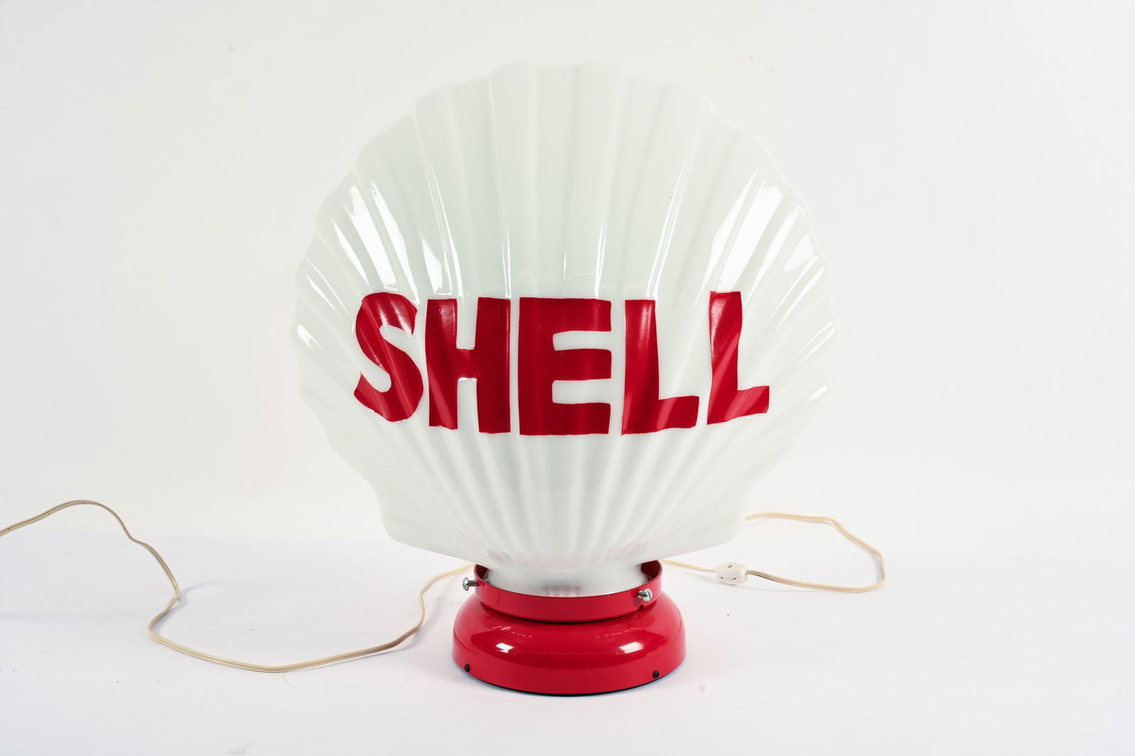 REPRO SHELL MILK GLASS GLOBE W/ LIGHTED BASE (1 of 9)