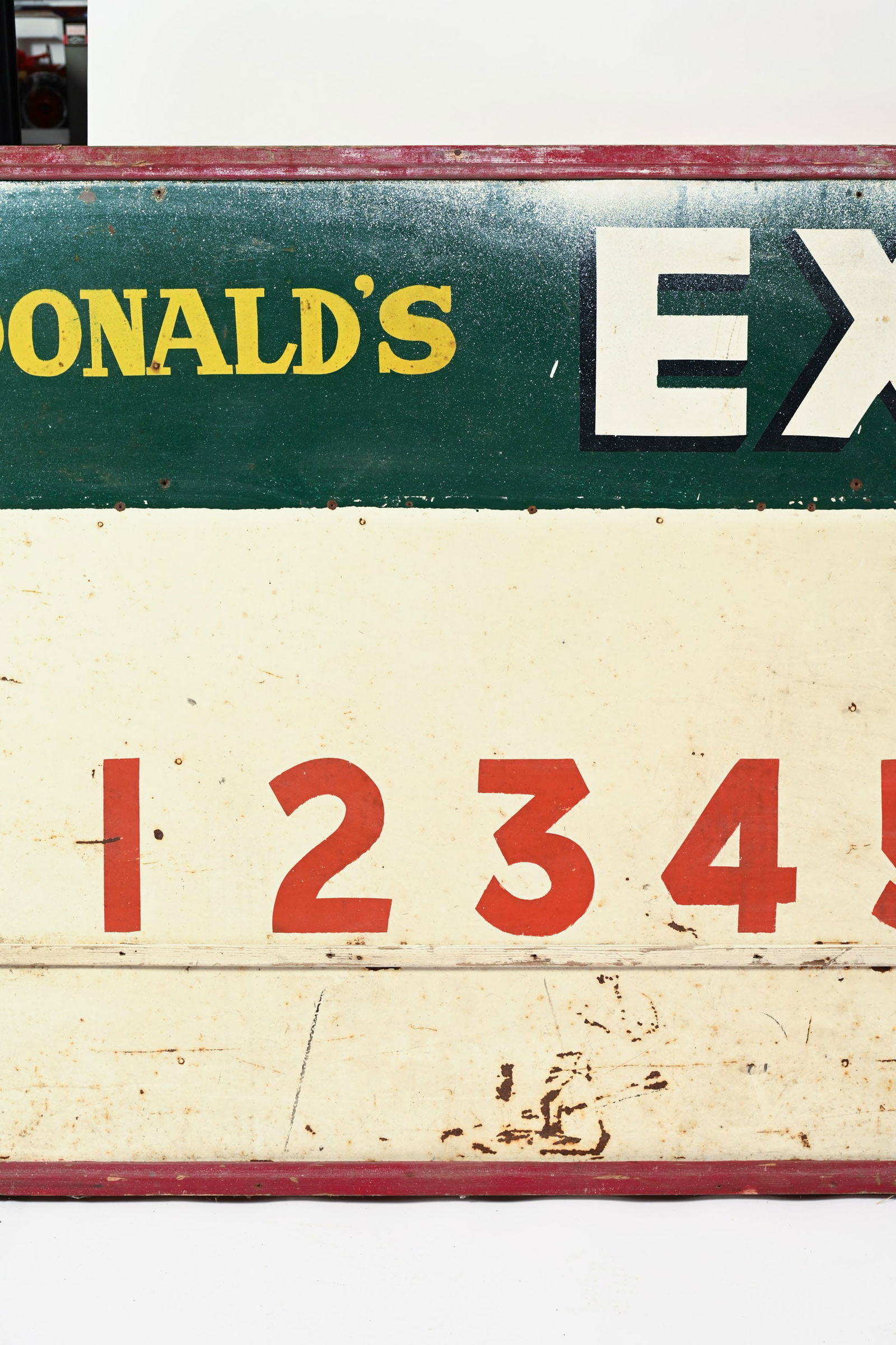 MACDONALD'S EXPORT CIGARETTES STADIUM SCOREBOARD - 5