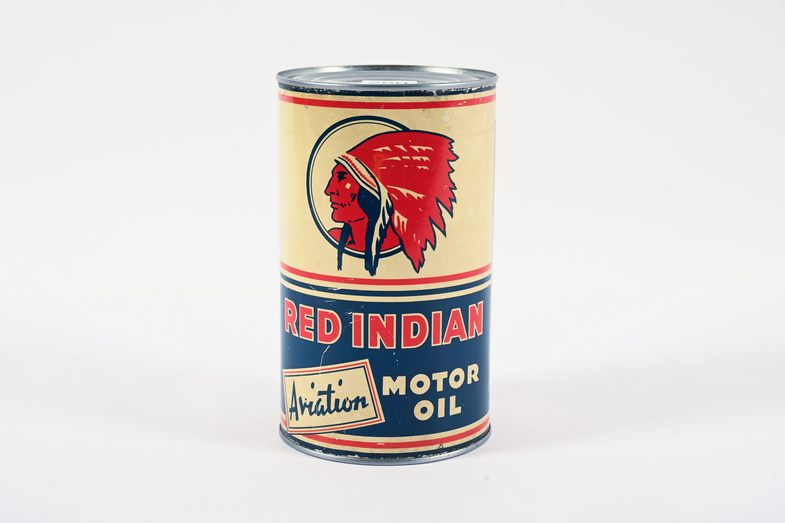 RED INDIAN AVIATION MOTOR OIL IMPERIAL QUART CAN (1 of 6)