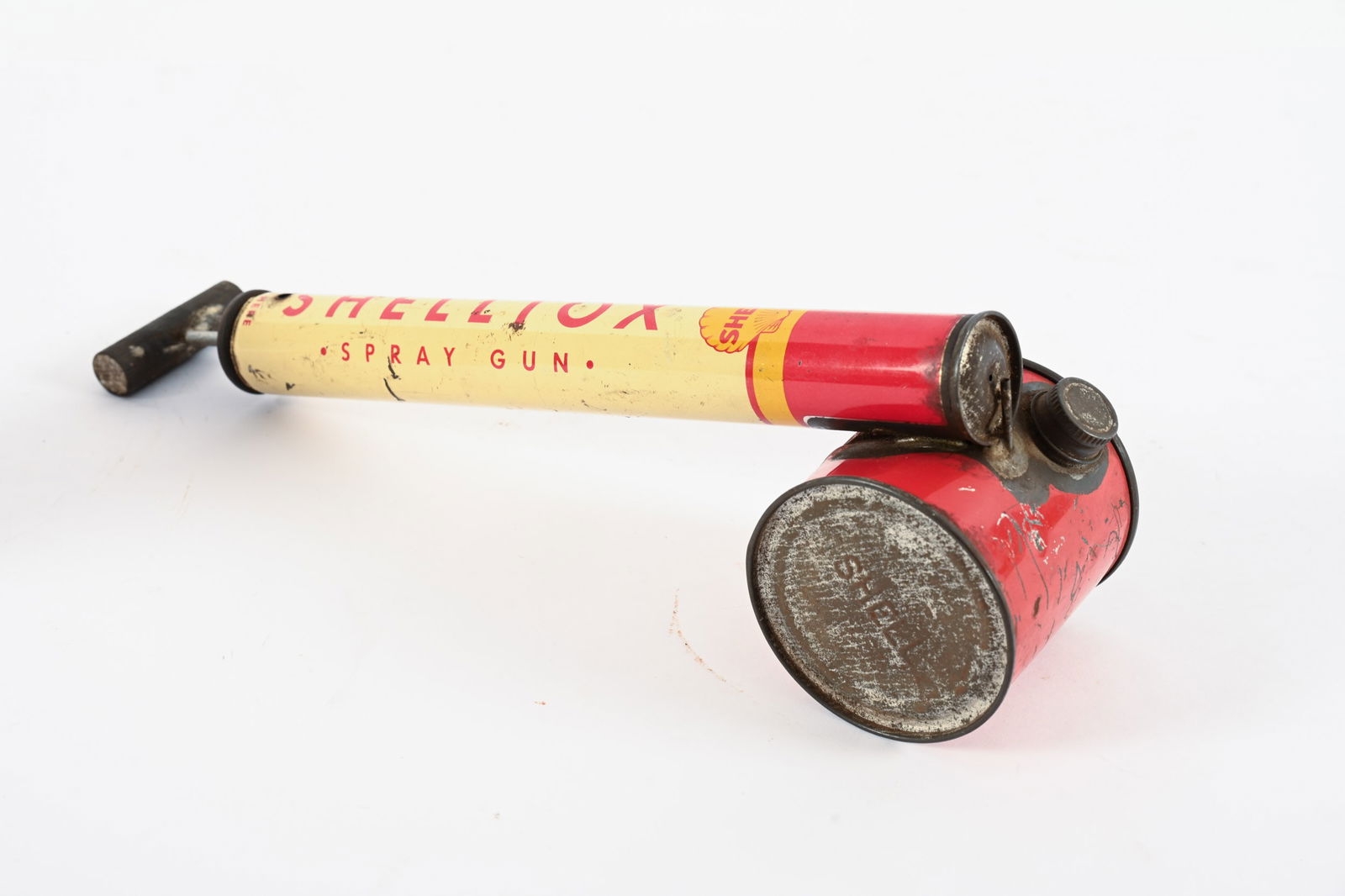 SHELL POUND GREASE CAN AND SHELLTOX SPRAYER - 2