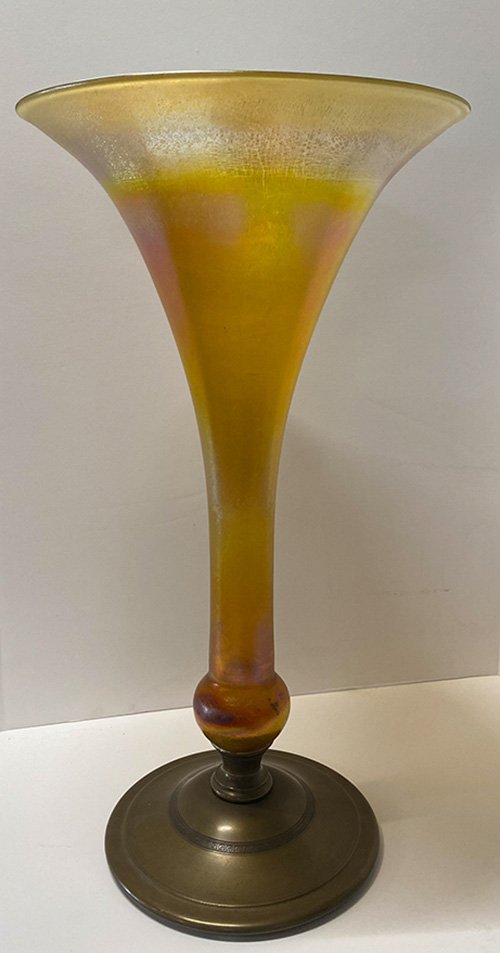 Louis C.Tiffany / Nash  Vase (1 of 8)