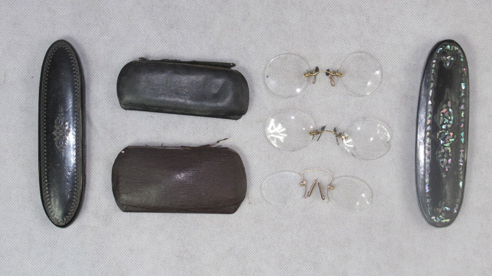Collections of spectacles & cases (1 of 3)
