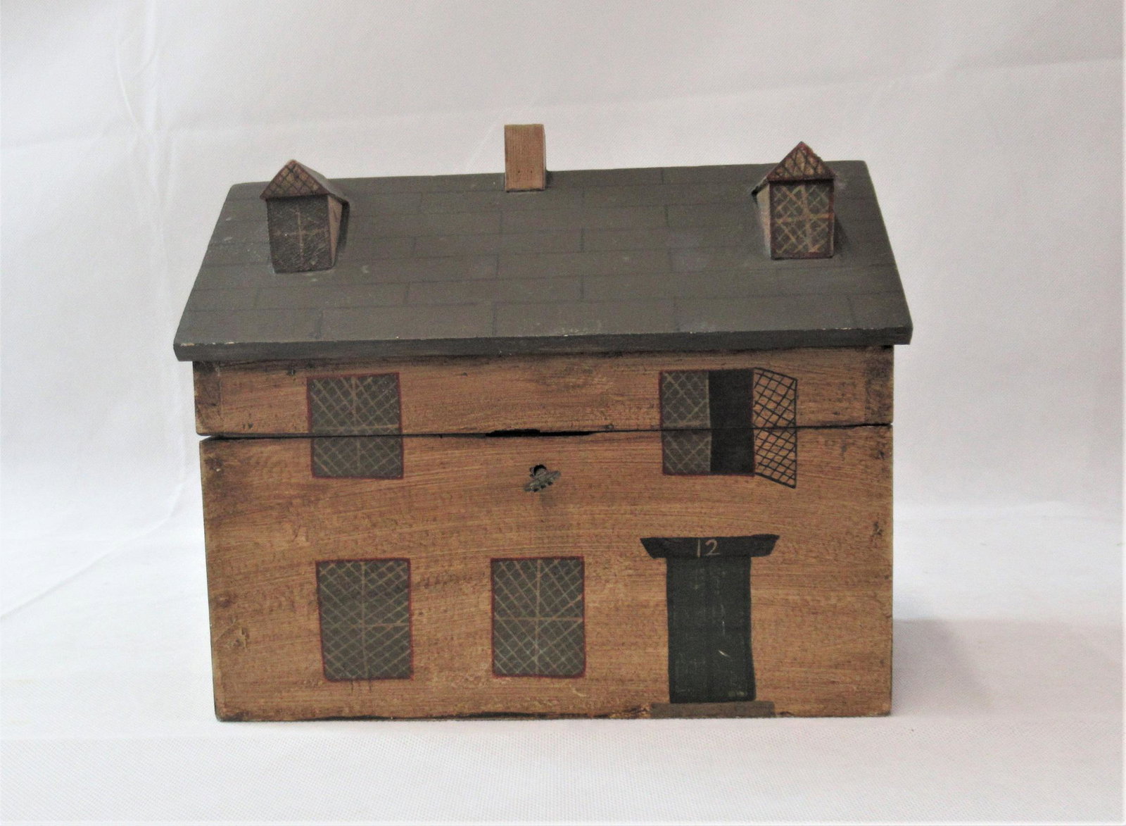 Painted 'Tunbridge Ware' Sewing Box: As cottage, 21x26x17cm