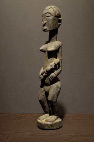 Dogon maternityProvenance: Bob Germ