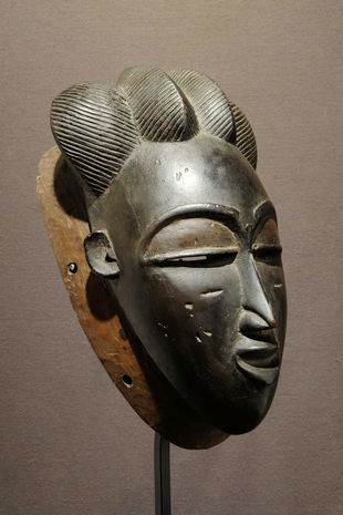 Fine Guro mask
Prov: Alphadjo Zagamor collection