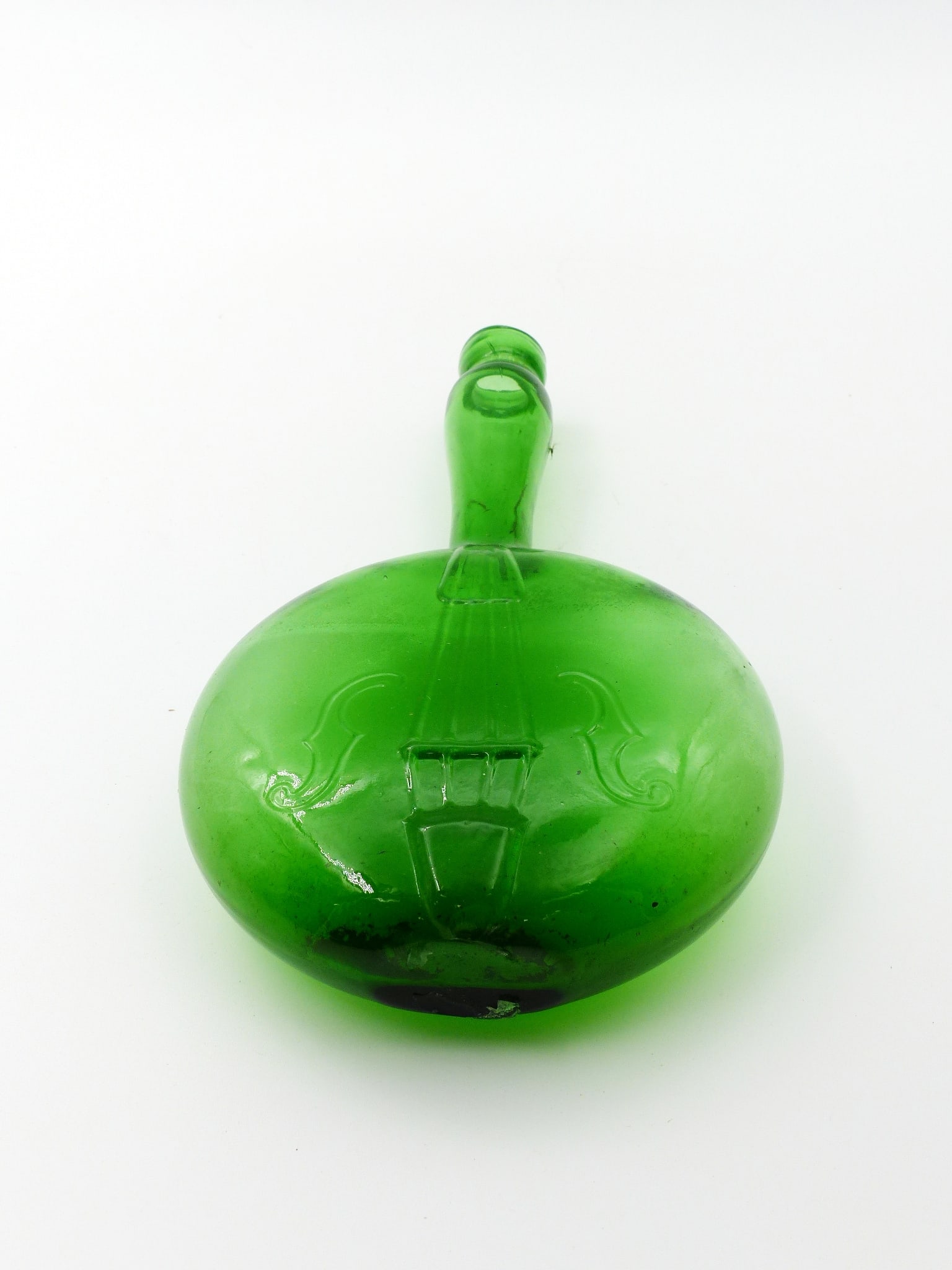 Green Banjo Bottle: Green banjo bottle -Condition: mint ; 9 3/8 " H