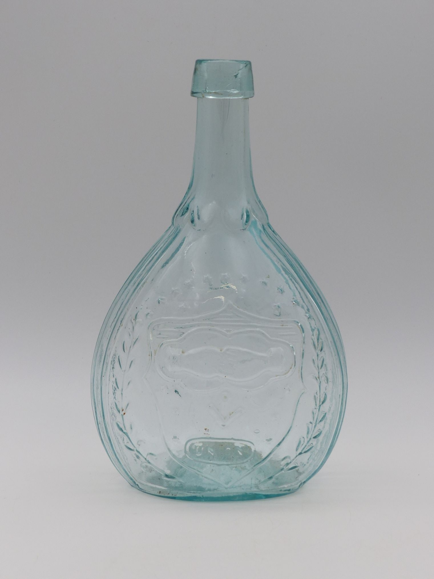 Union Flask: Handshaking Eagle Design (Mint) (1 of 6)