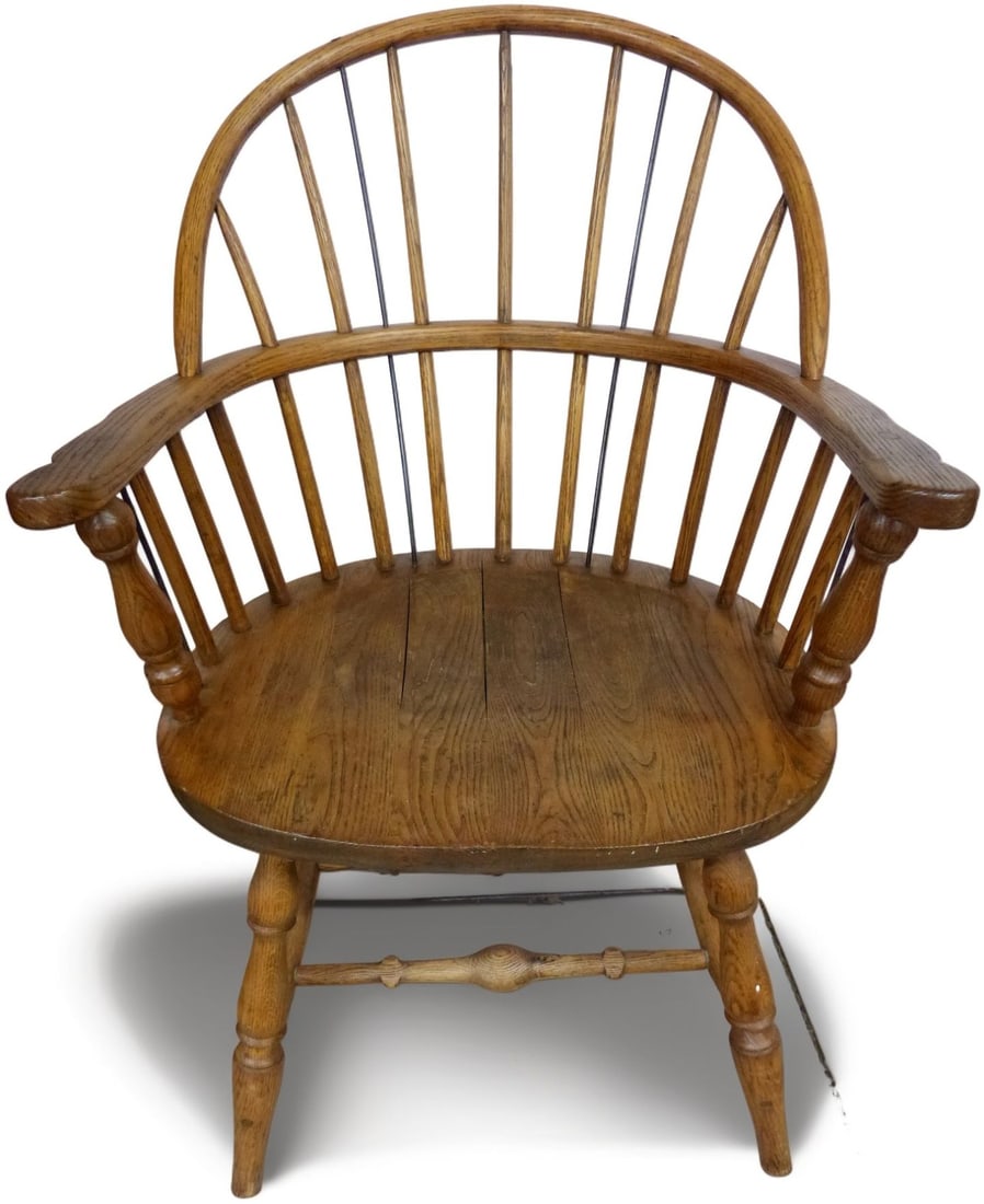 Windsor Style Oak Chair (Good Condition) (1 of 4)