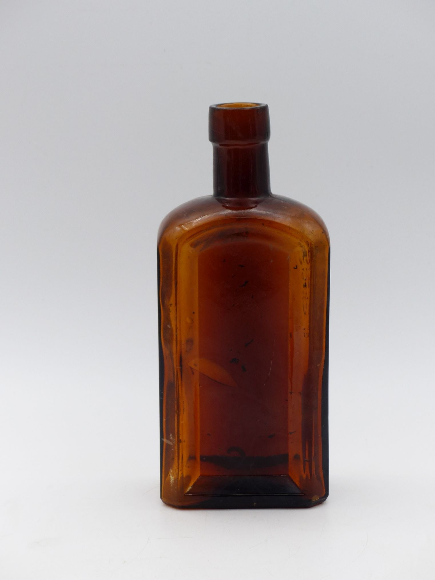 Burdock Blood Bitters Amber Bottle (1 of 6)
