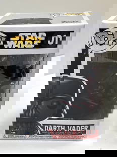 Star Wars - Pop! Darth Vader: Star Wars - Pop! Darth Vader Vinyl bobble-head figure in original box. Box dimensions: 17 x 12.5 x 9.5 cmFigurine à tête branlante en vinyle dans sa boîte d'origineDimensions de la boîte : 17 x