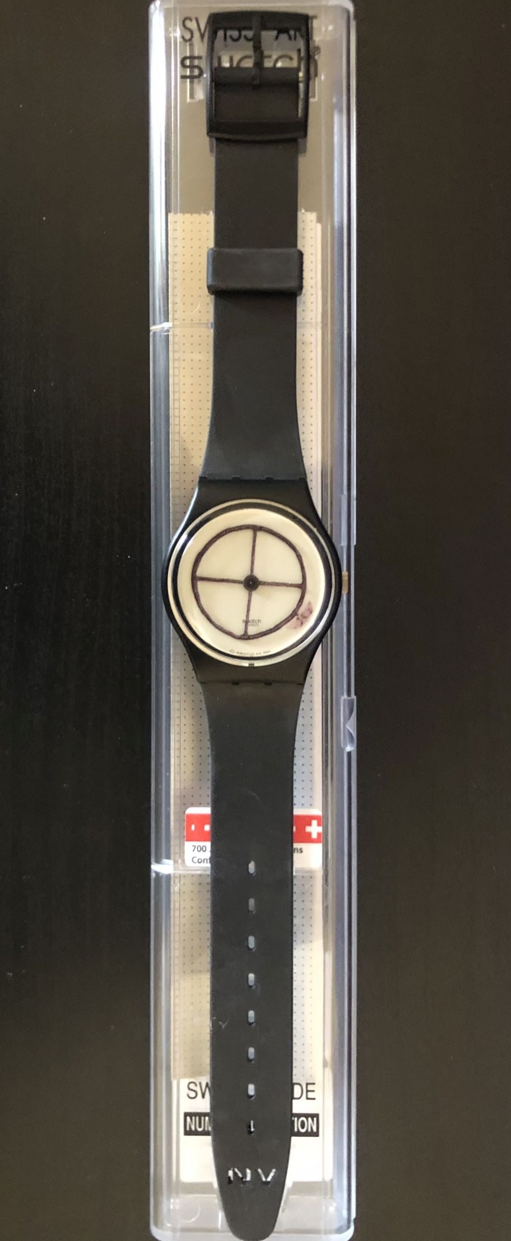 Swatch x Not Vital - Animal Wheel, 1991: Swatch x Not Vital - Animal Wheel, 1991Vintage watch 700 Years Confoederatio Helvetica in original box. Good conditionMontre vintage 700 ans Confoederatio Helvetica dans sa boîte d'origine. Bon état