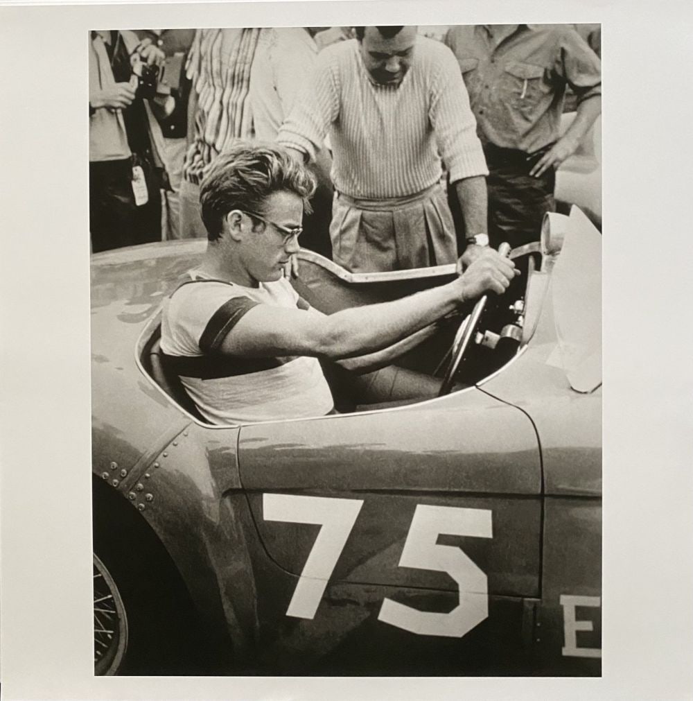 James Dean - photographic print: James Dean - photographic printPhotographic print on paperExtracted from the portfolio "Steve McQueen and James Dean" with preface by H.S.H. Albert of MonacoPublisher: Jay Gatsby, Monaco, 2015Limited