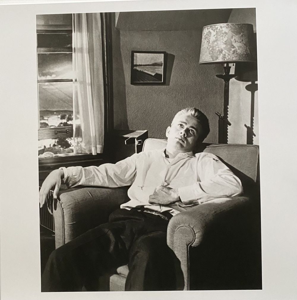 James Dean - photographic print: James Dean - photographic printPhotographic print on paperExtracted from the portfolio "Steve McQueen and James Dean" with preface by H.S.H. Albert of MonacoPublisher: Jay Gatsby, Monaco, 2015Limited