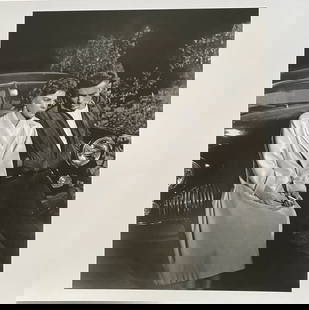 James Dean - photographic print: James Dean - photographic printPhotographic print on paperExtracted from the portfolio "Steve McQueen and James Dean" with preface by H.S.H. Albert of MonacoPublisher: Jay Gatsby, Monaco, 2015Limited