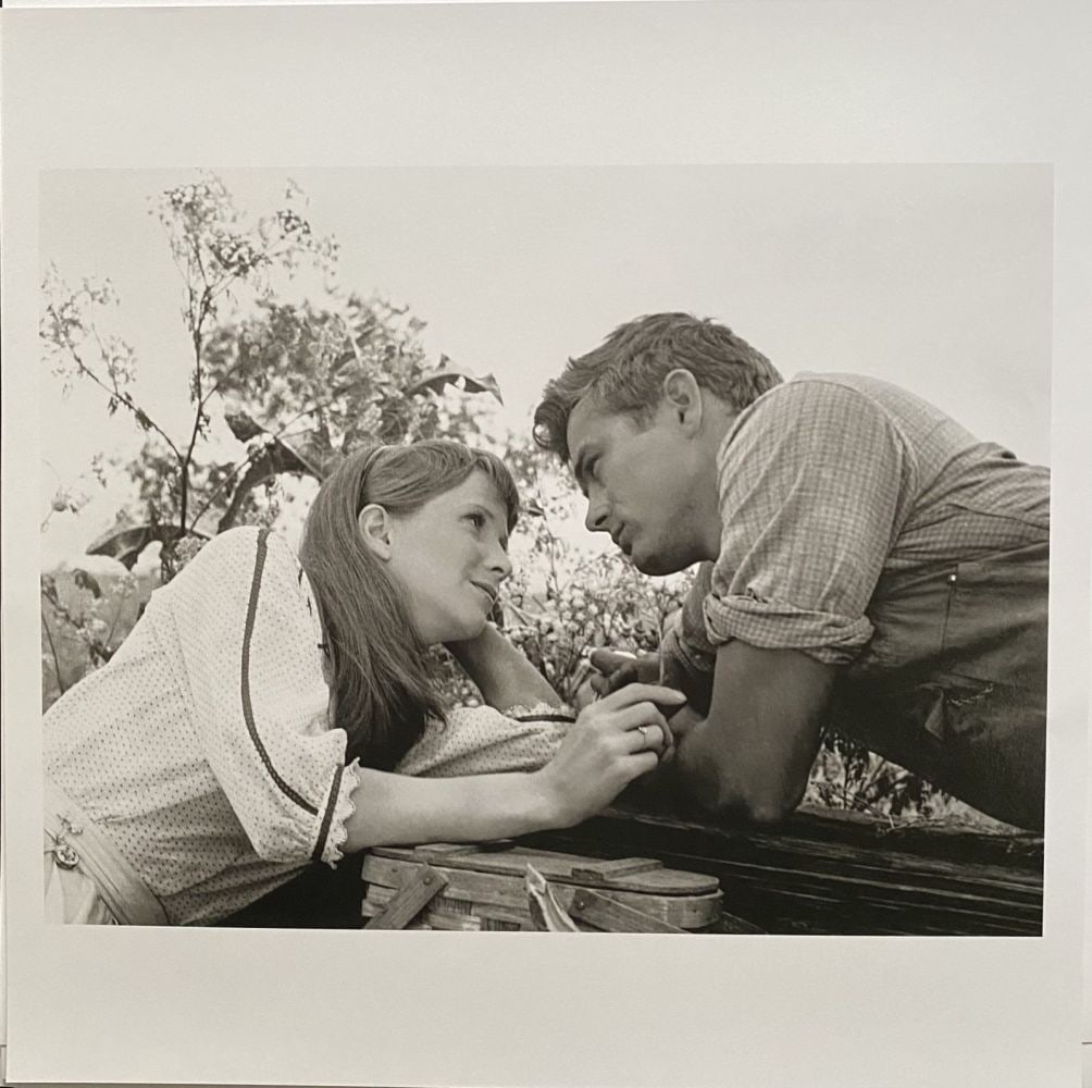 James Dean - photographic print: James Dean - photographic printPhotographic print on paperExtracted from the portfolio "Steve McQueen and James Dean" with preface by H.S.H. Albert of MonacoPublisher: Jay Gatsby, Monaco, 2015Limited