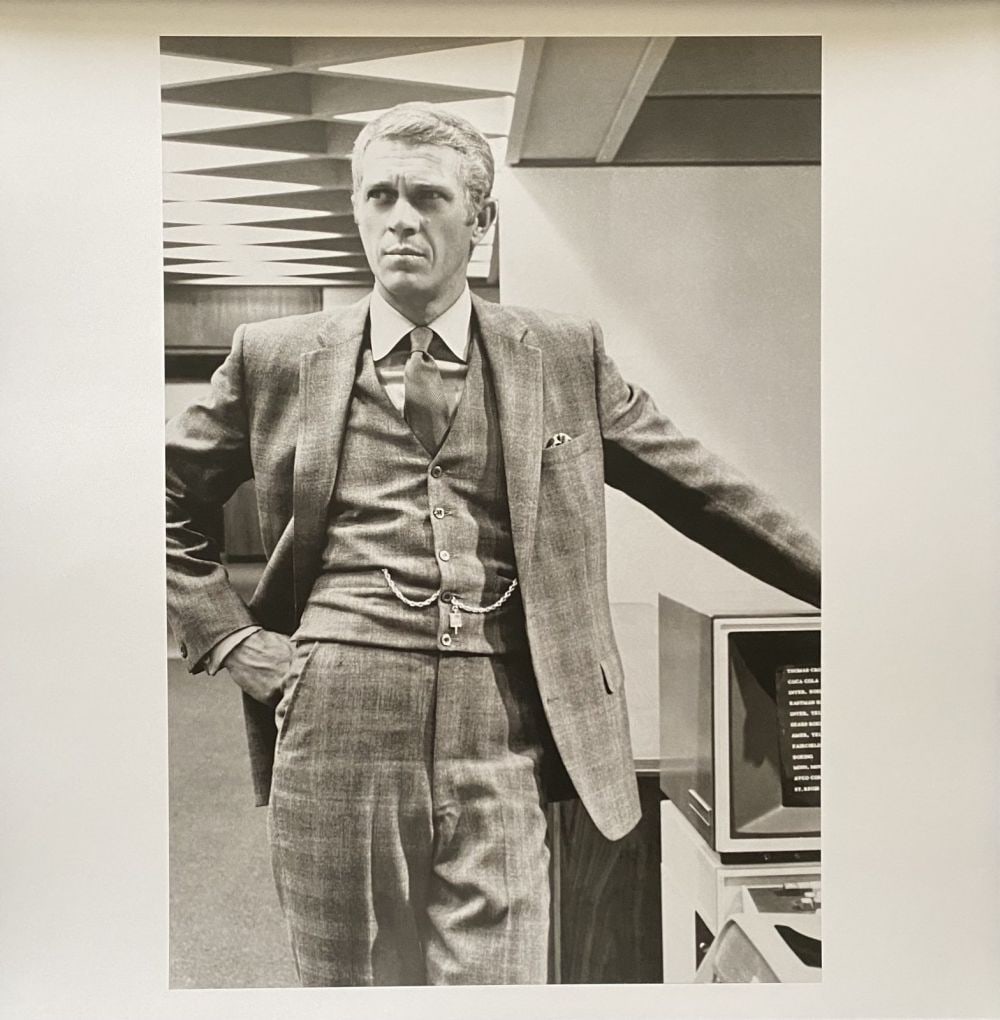 Steve McQueen - photographic print: Steve McQueen - photographic printPhotographic print on paperExtracted from the portfolio "Steve McQueen and James Dean" with preface by H.S.H. Albert of MonacoPublisher: Jay Gatsby, Monaco, 2015Limit