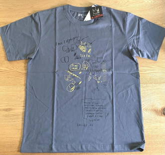 Jean Michel Basquiat - T-Shirt: Jean Michel Basquiat - T-Shirt T-Shirt Size M UniqloNew T-shirtTaille mUniqloNouveau