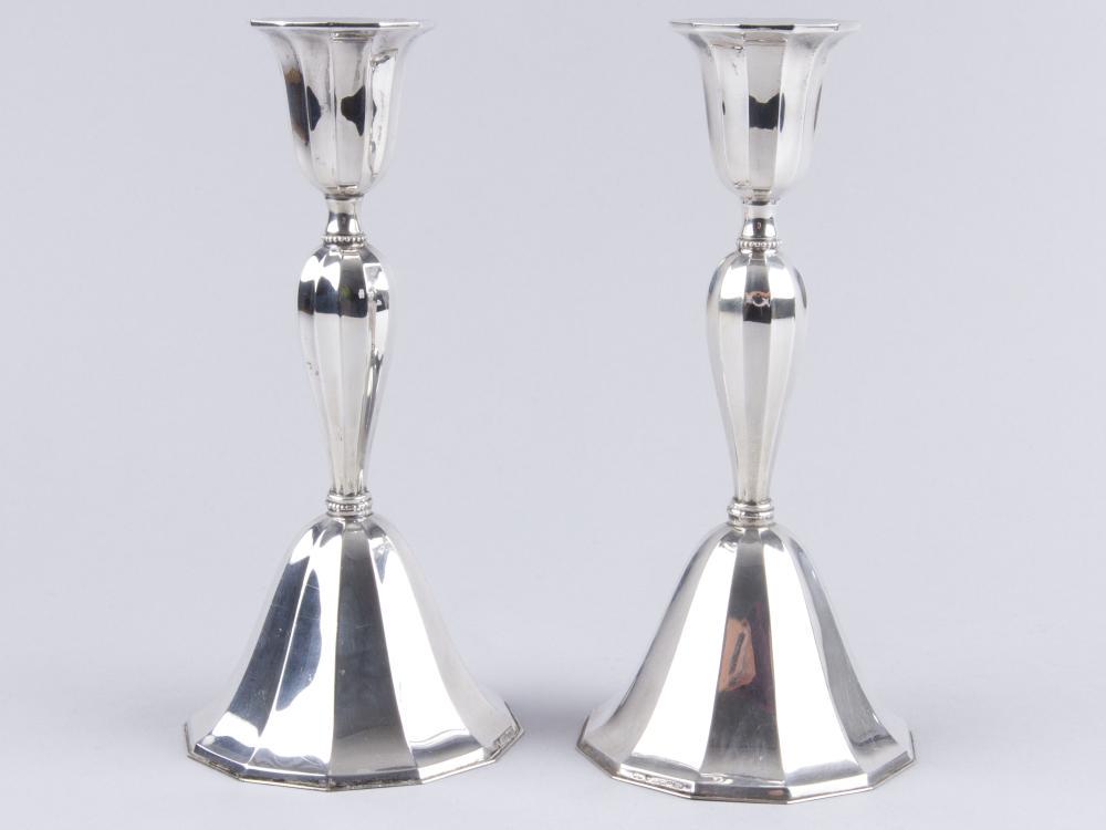 Candlesticks Silver 2 pcs: Silver candlesticks. Pair. Kultakeskus Oy. HÃ¤meenlinna 1970. Total weigth 508 g. Engraving.