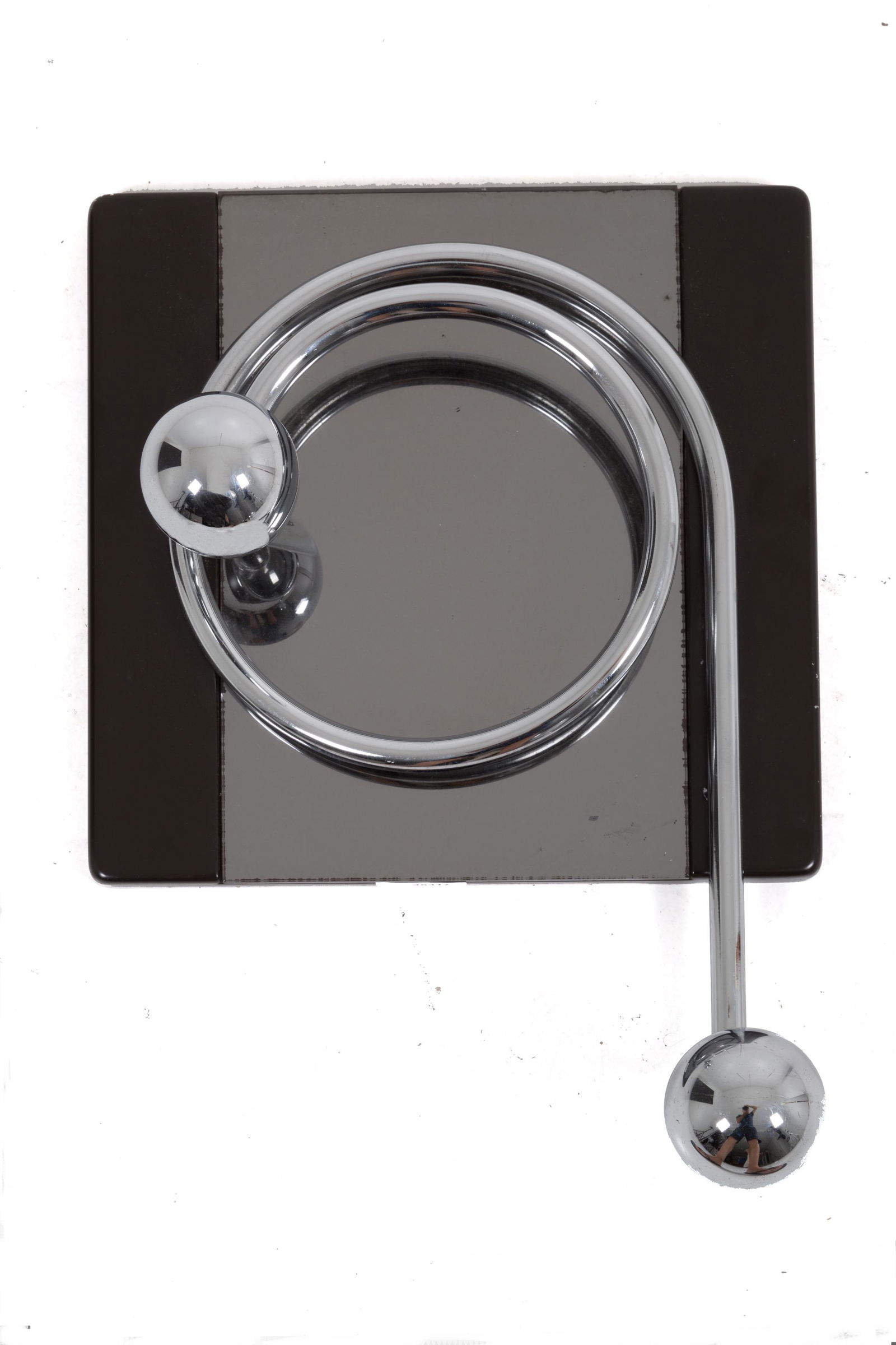 REGGIANI. Chromed metal hanger with mirror. '70s (1 of 2)