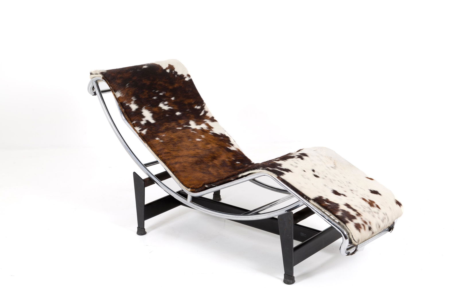 PERRIAND & LE CORBUSIER. CASSINA. LC4 chaise long (1 of 5)