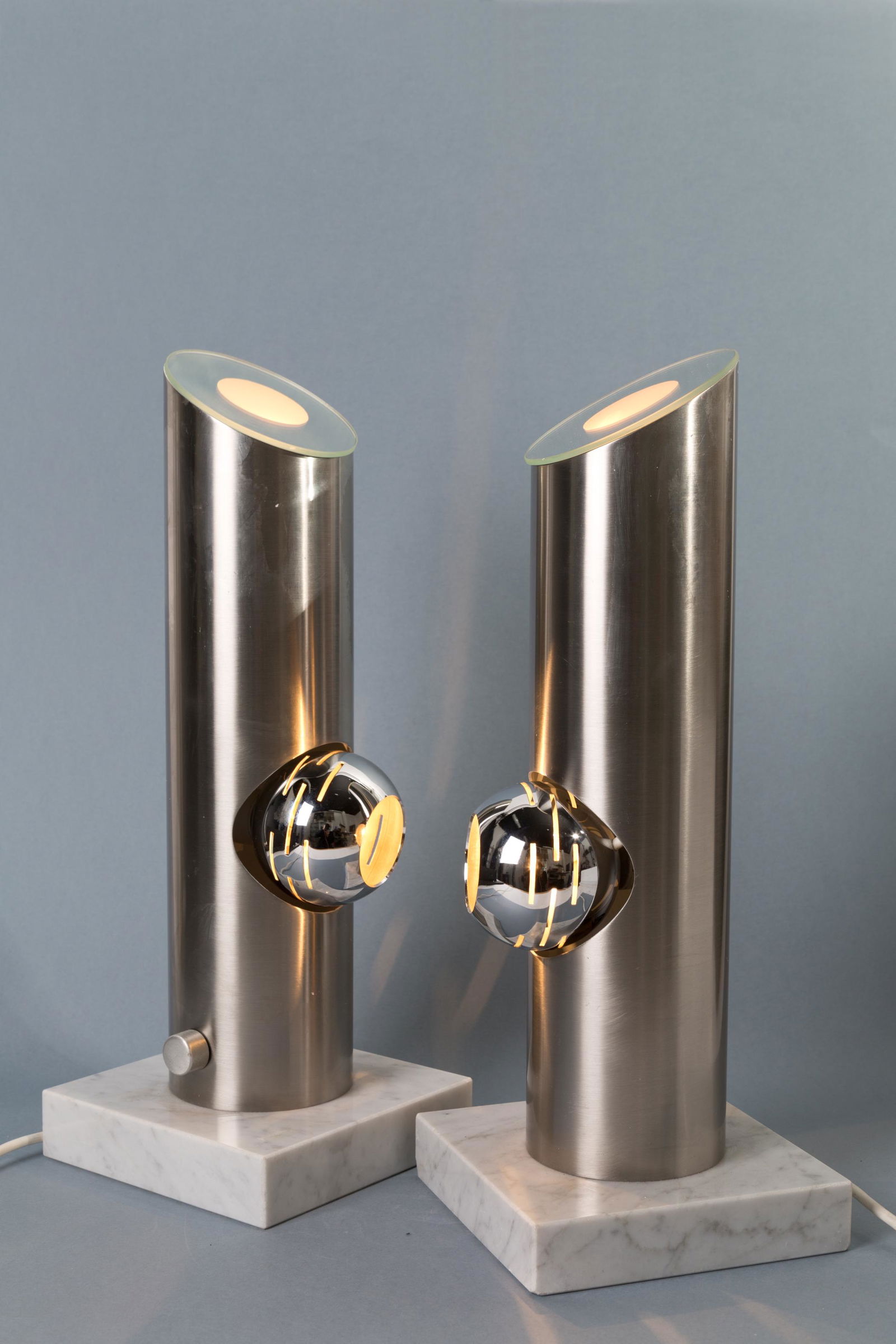 Two marble and steel table lamps. ARREDOLUCE. 70s (1 of 4)