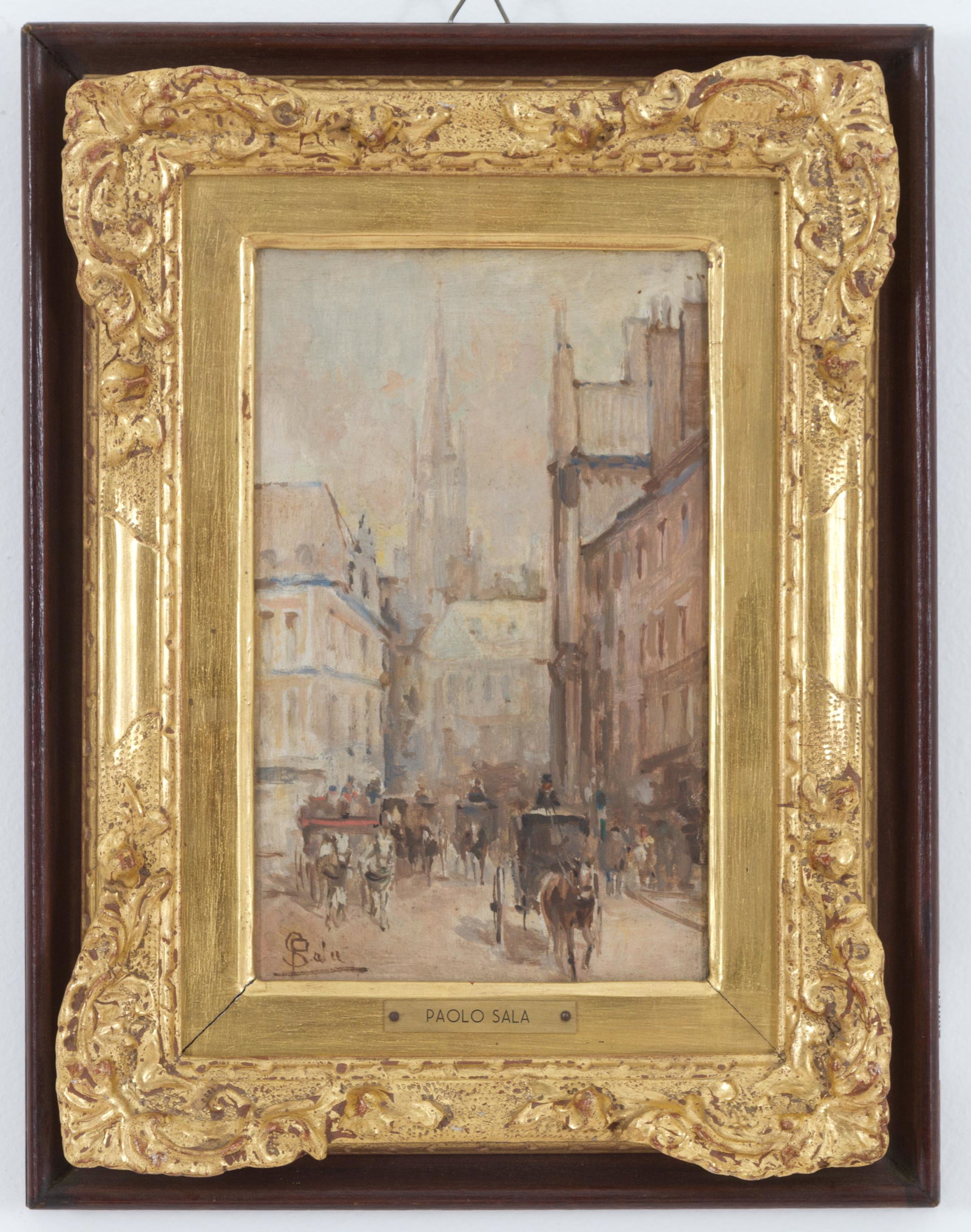 P. SALA. Oil on board. ‘VITTORIO EMANUELE STREET’: PAOLO SALA (Milano, 1858-1924). Dipinto olio su tavoletta raff. ''SCORCIO DI CORSO VITTORIO EMANUELE A MILANO CON CARROZZE''. Firmato in basso a sinistra. In cornice. Mis. Lung. cm. 15.5 Alt. cm. 24 c